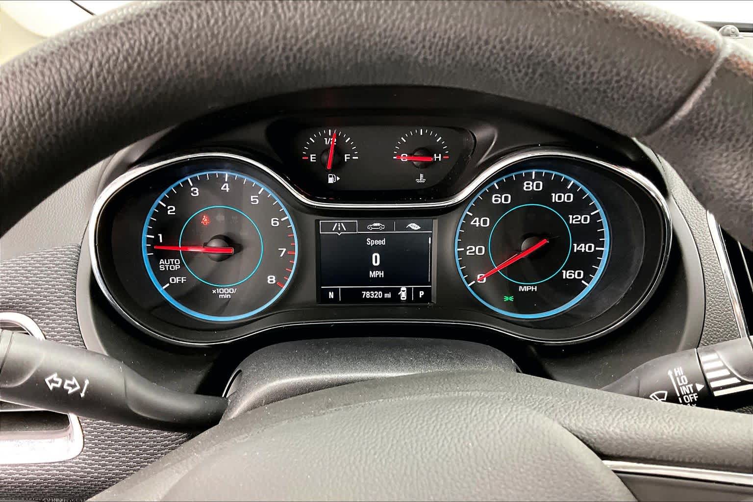 Thumbnail: 2018 Chevrolet Cruze - 18