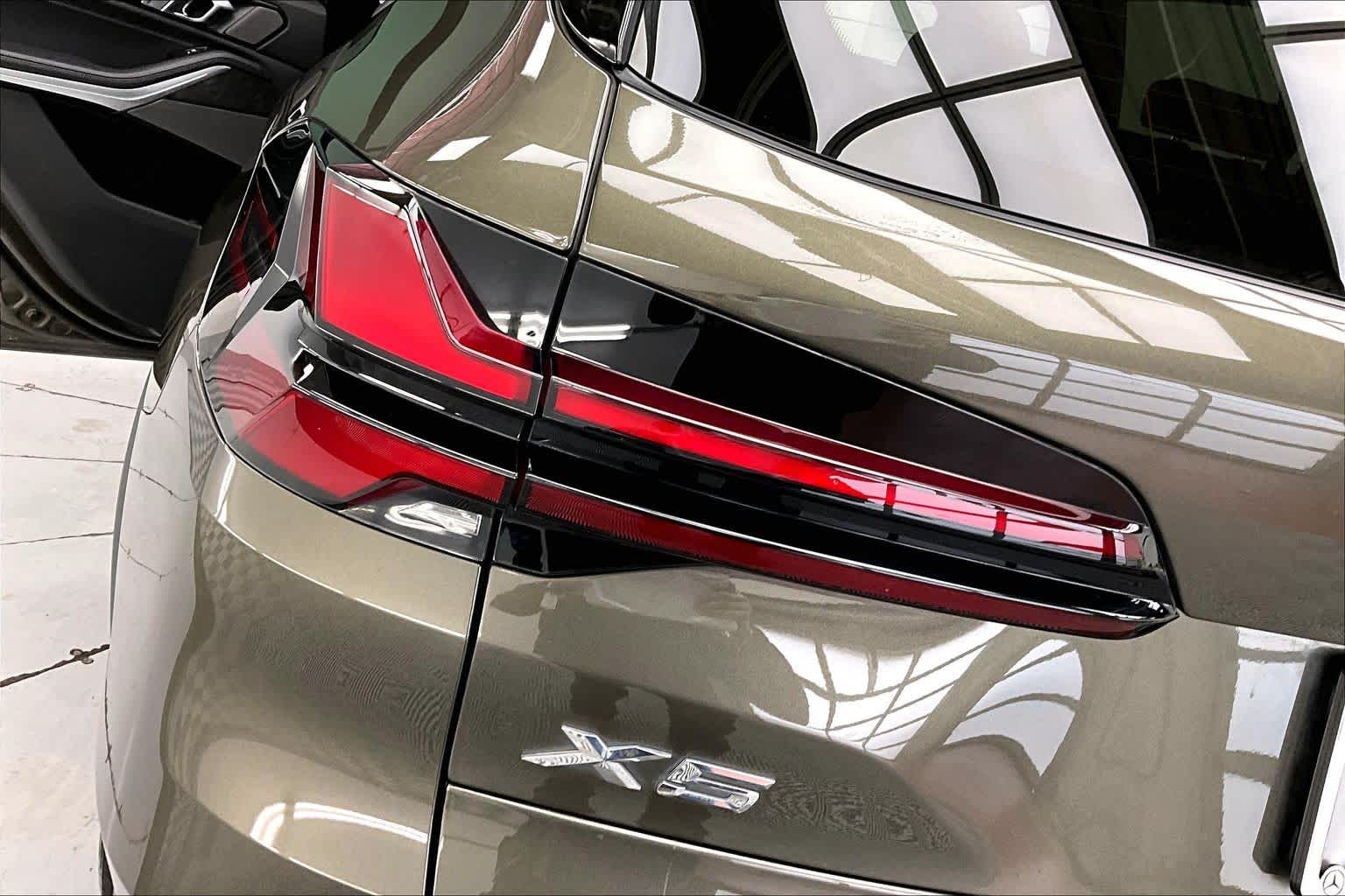 Thumbnail: 2024 BMW X5 - 25