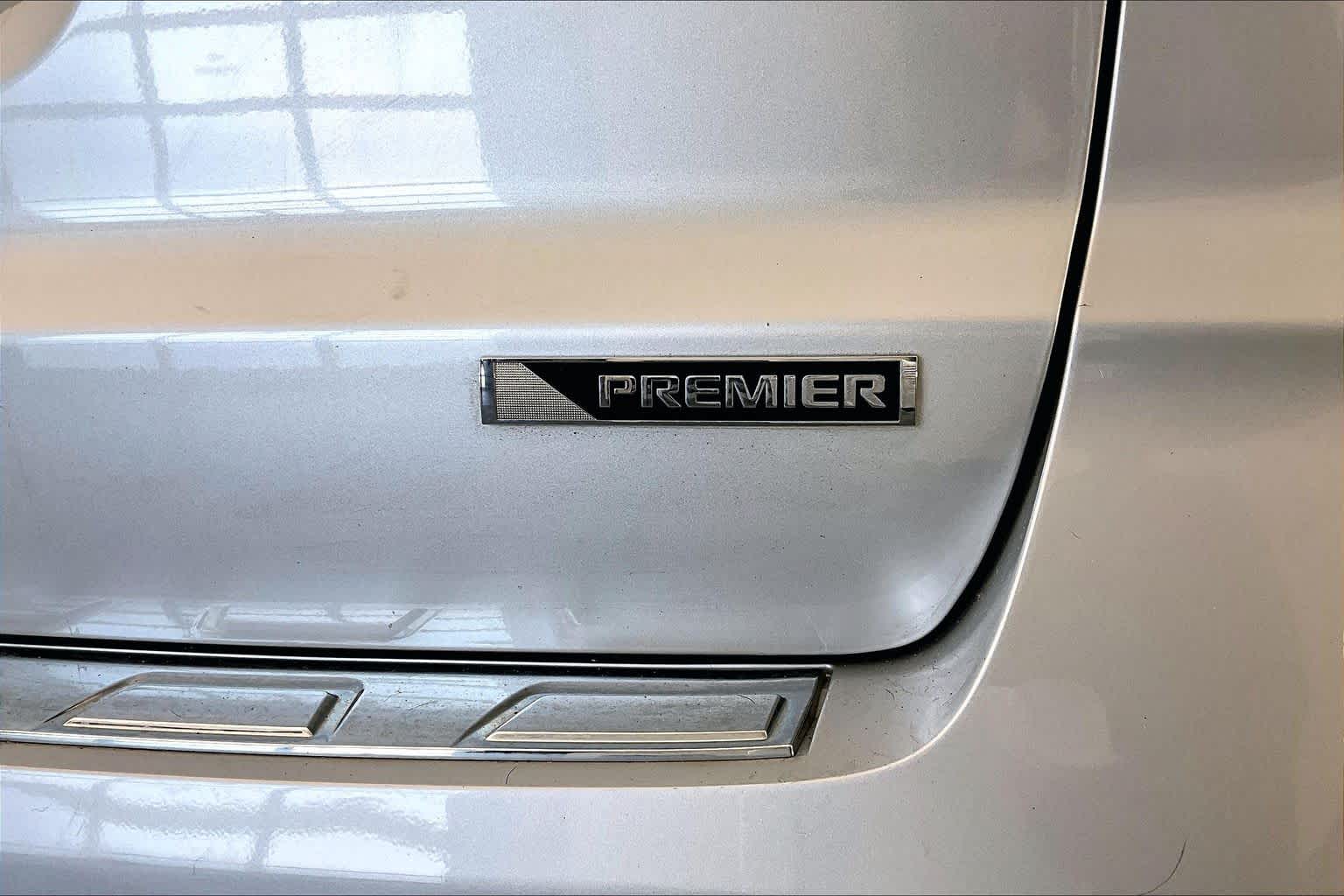 Thumbnail: 2017 Chevrolet Traverse - 7