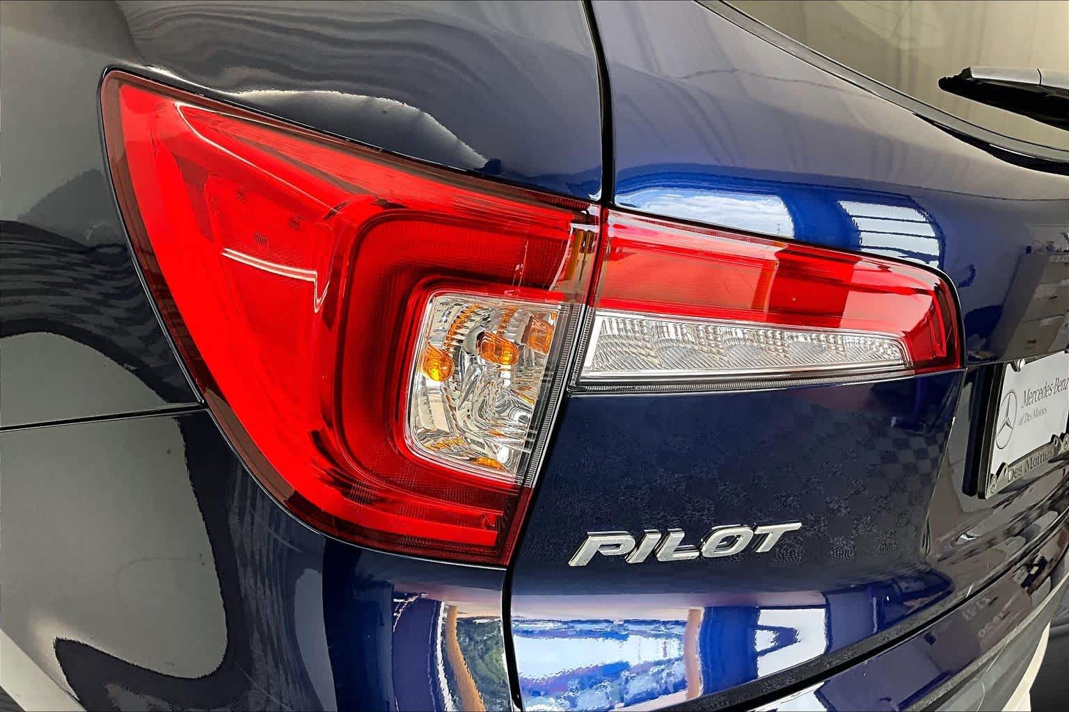 Thumbnail: 2020 Honda Pilot - 25