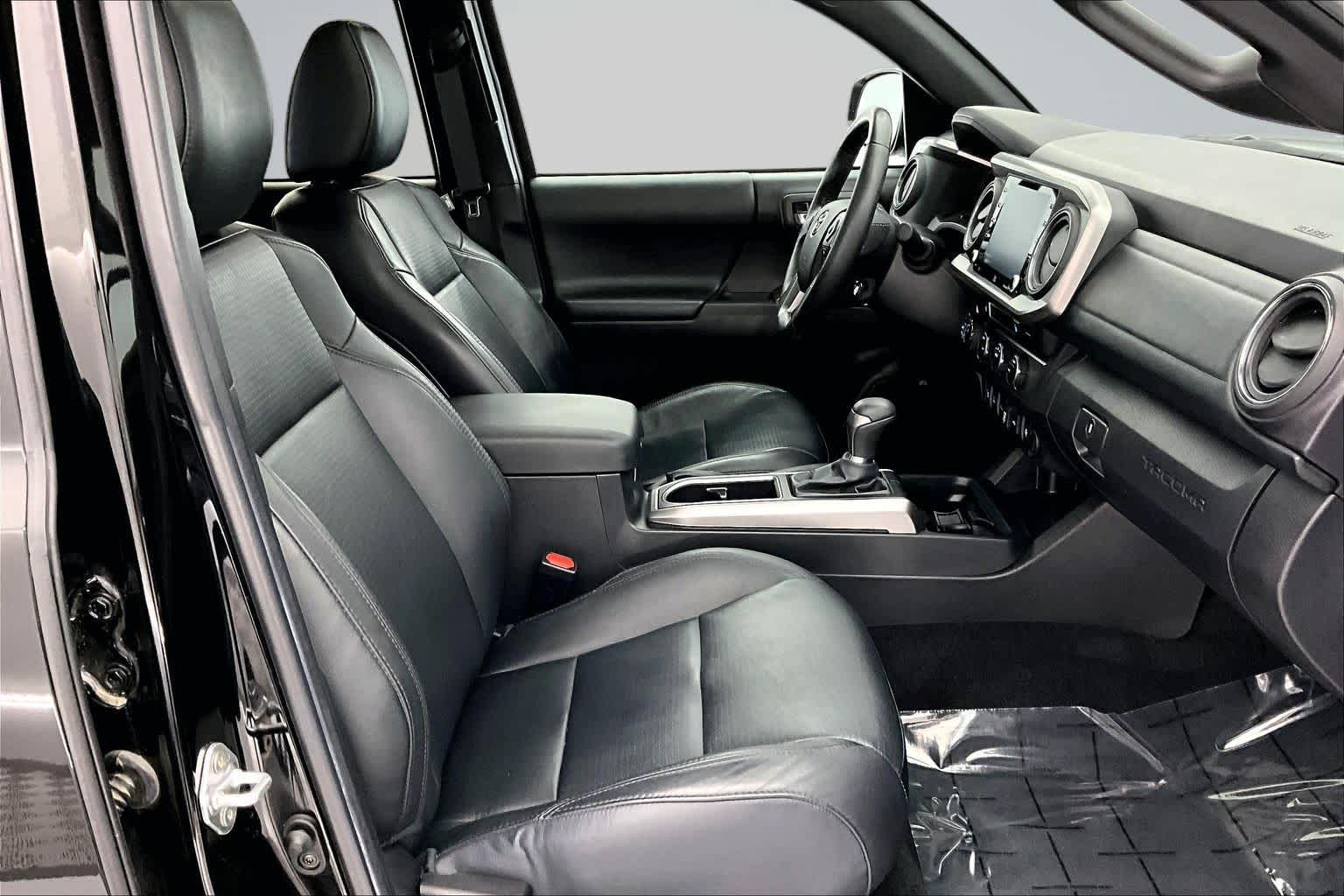 Thumbnail: 2023 Toyota Tacoma - 14