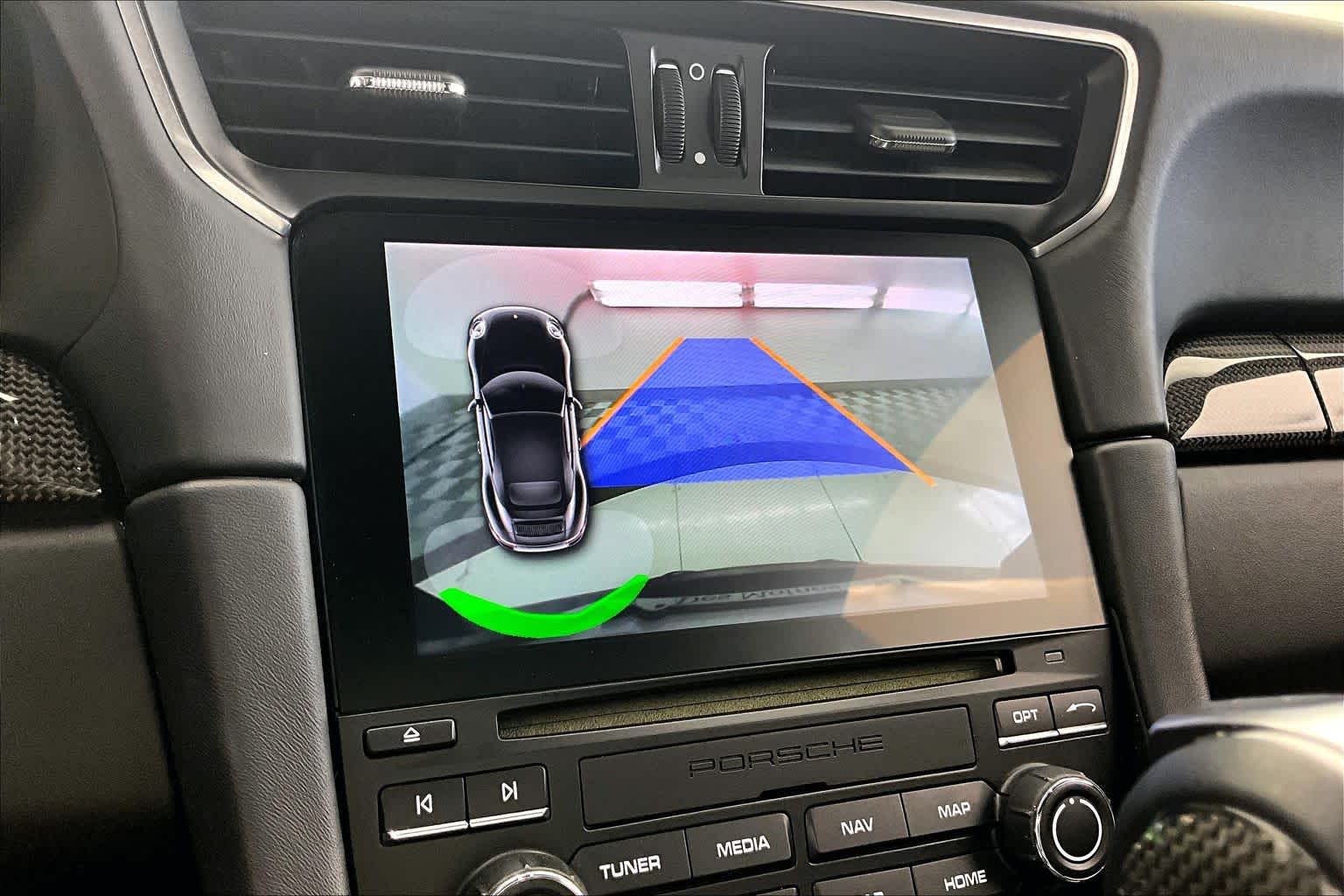 Thumbnail: 2019 Porsche 911 - 20