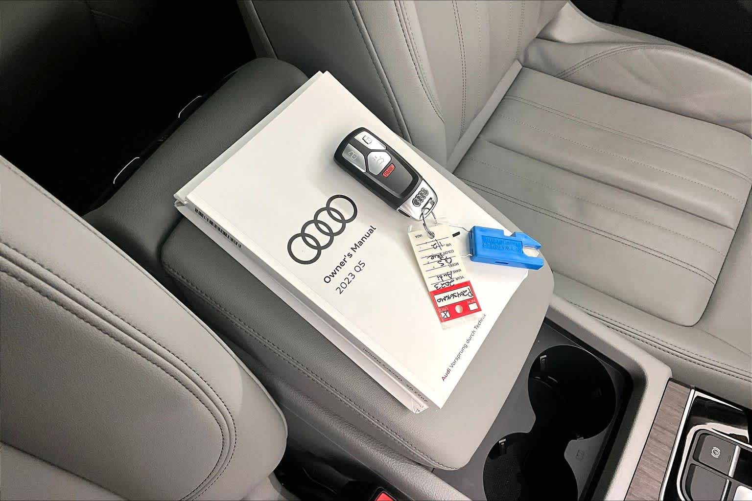 Thumbnail: 2023 Audi Q5 - 20