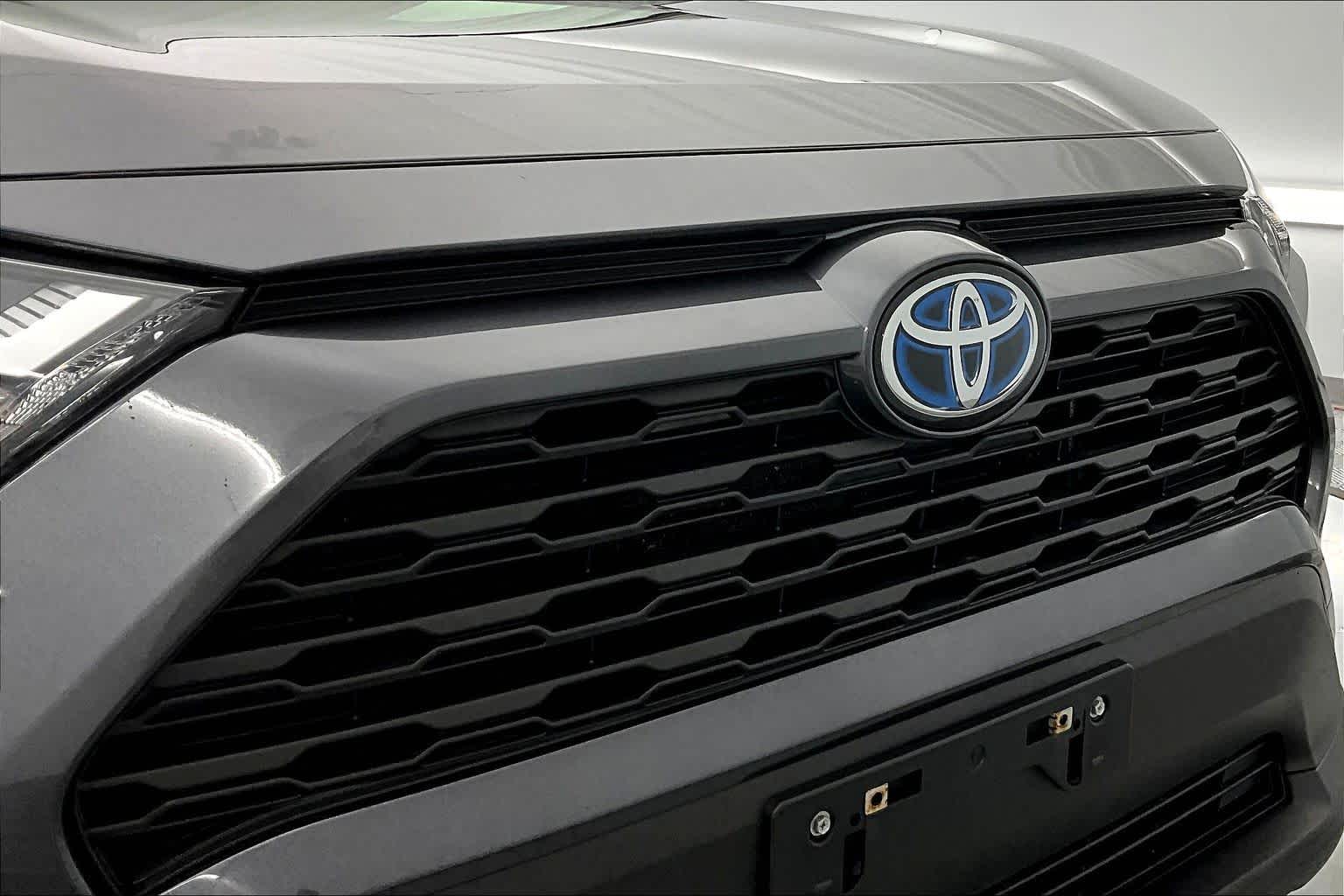 Thumbnail: 2023 Toyota RAV4 - 26