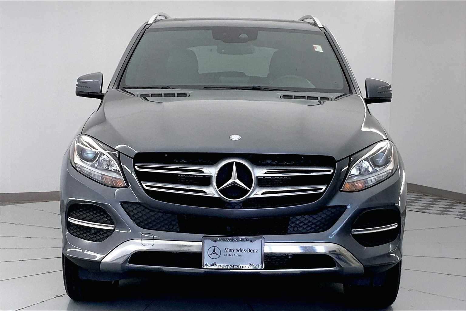 Thumbnail: 2017 Mercedes-Benz GLE - 6