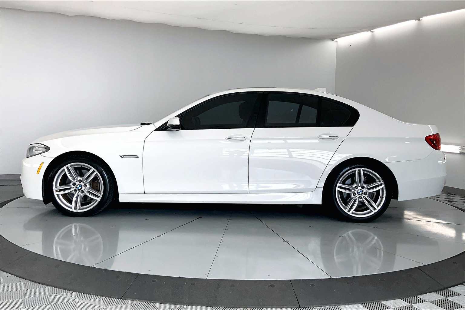 2014 BMW 5 Series 535i xDrive 3