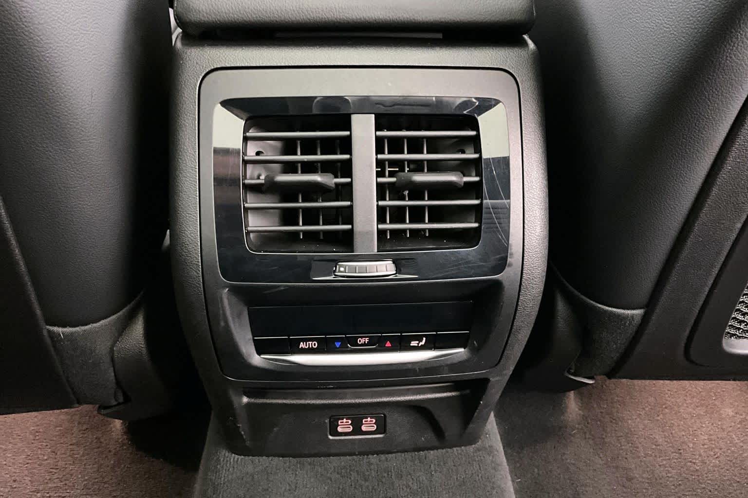 Thumbnail: 2023 BMW X3 - 29