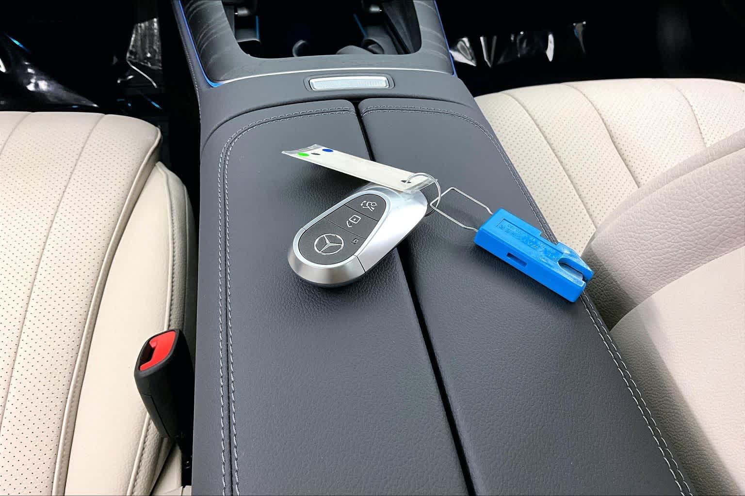 Thumbnail: 2026 Mercedes-Benz E-Class - 20