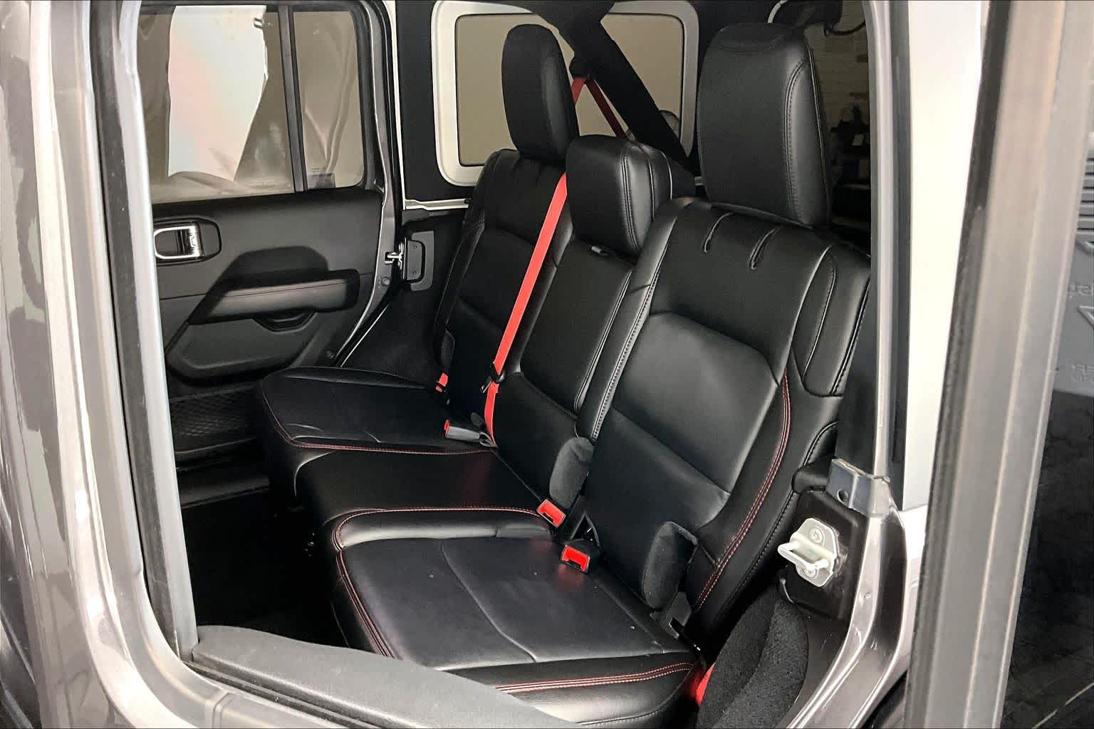 Thumbnail: 2020 Jeep Wrangler - 12