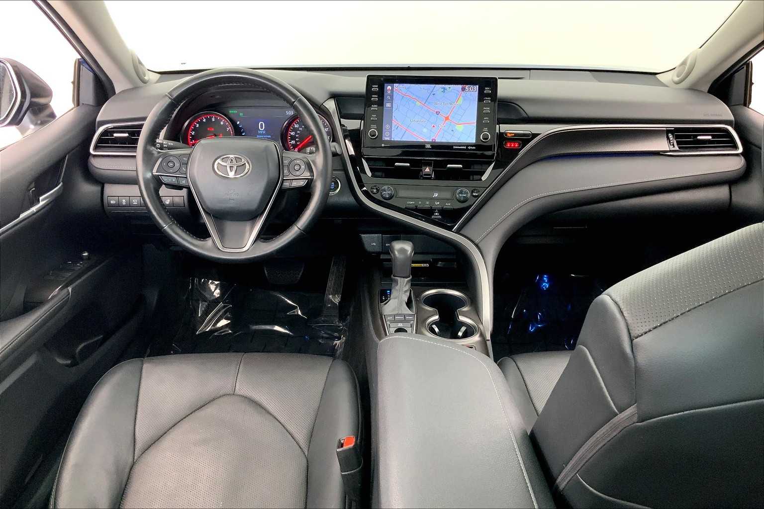 Thumbnail: 2024 Toyota Camry - 10