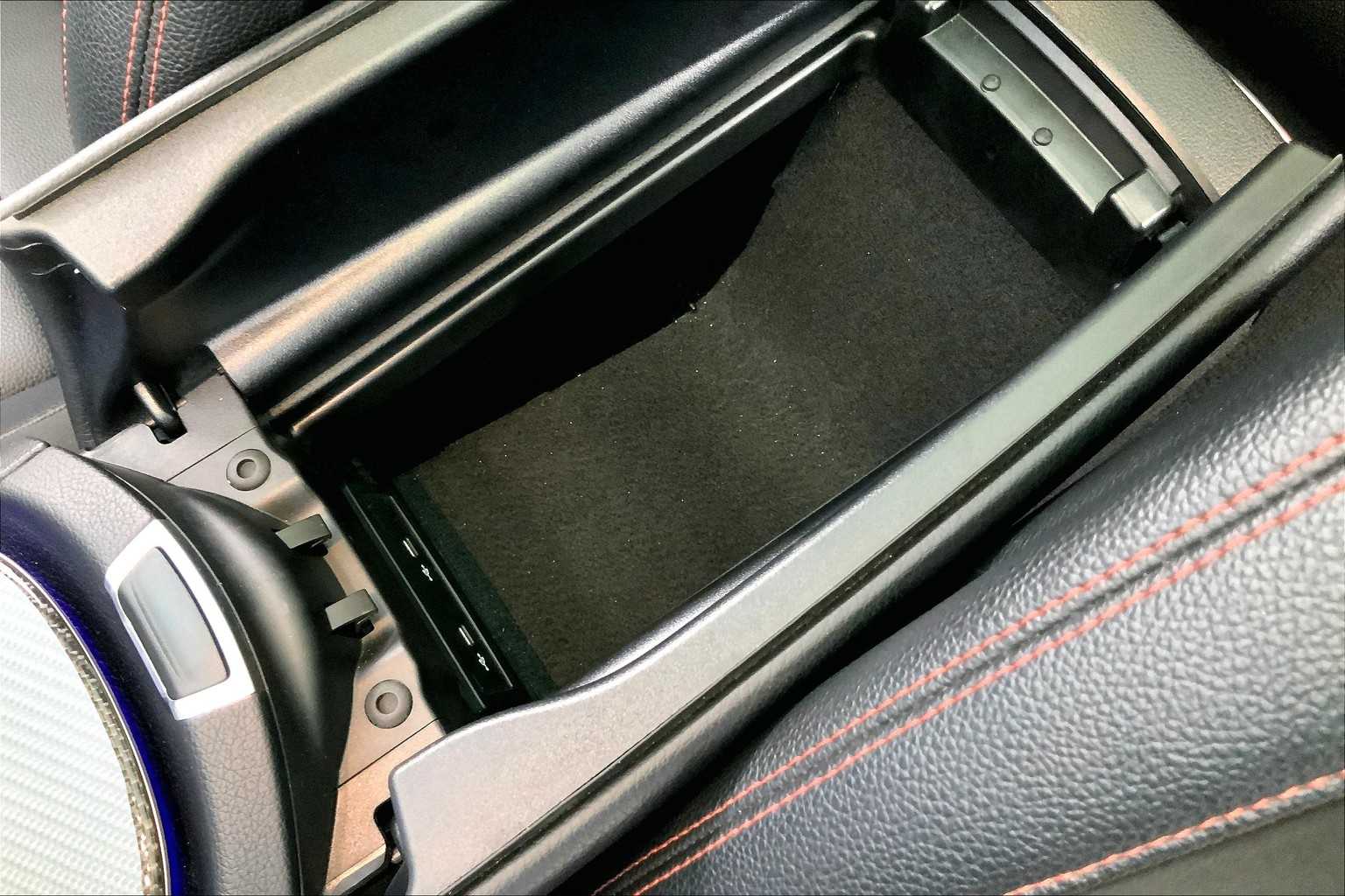 Thumbnail: 2022 Mercedes-Benz E-Class - 27