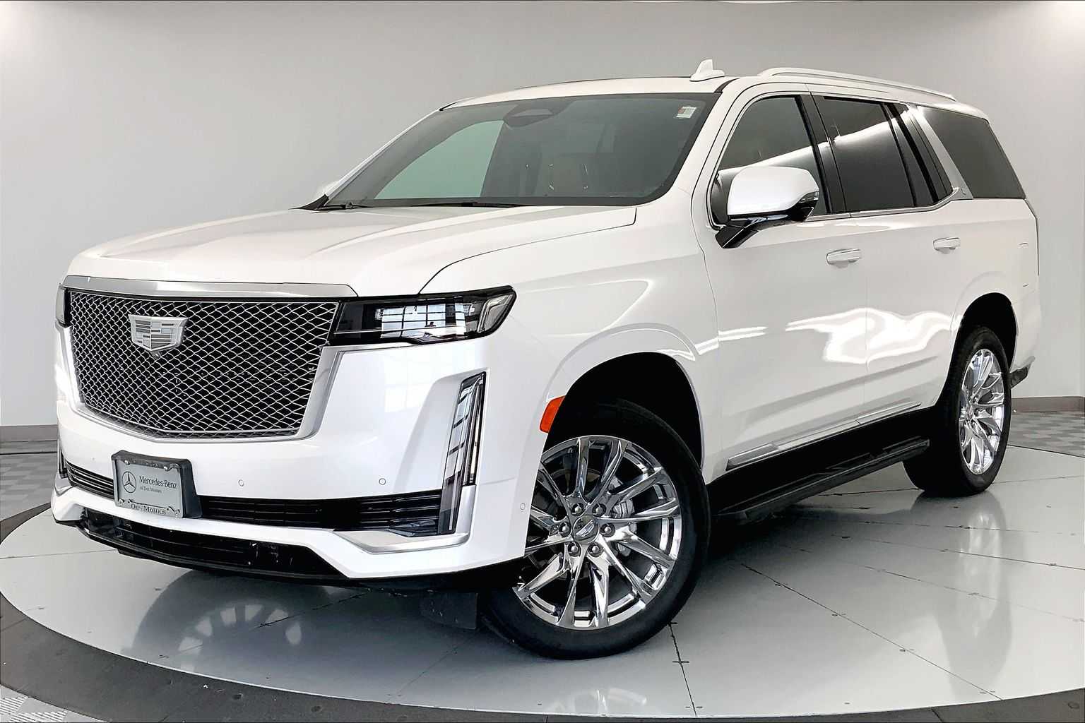 Thumbnail: 2021 Cadillac Escalade - 1