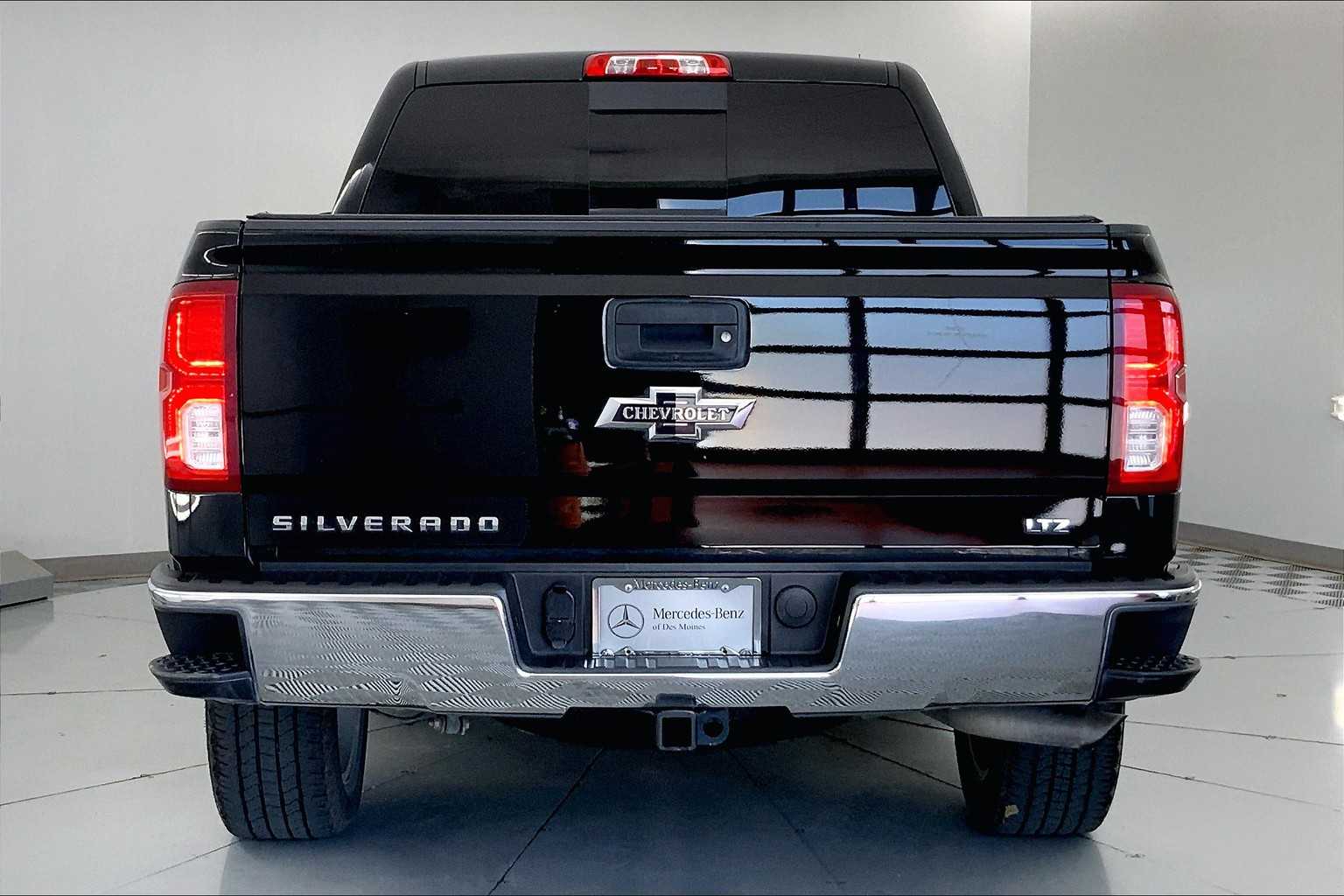 Thumbnail: 2017 Chevrolet Silverado 1500 - 5
