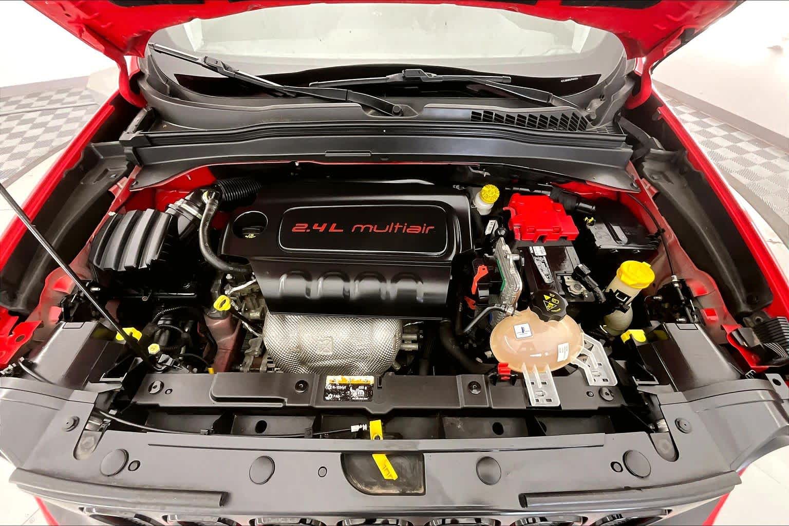 Thumbnail: 2018 Jeep Renegade - 9