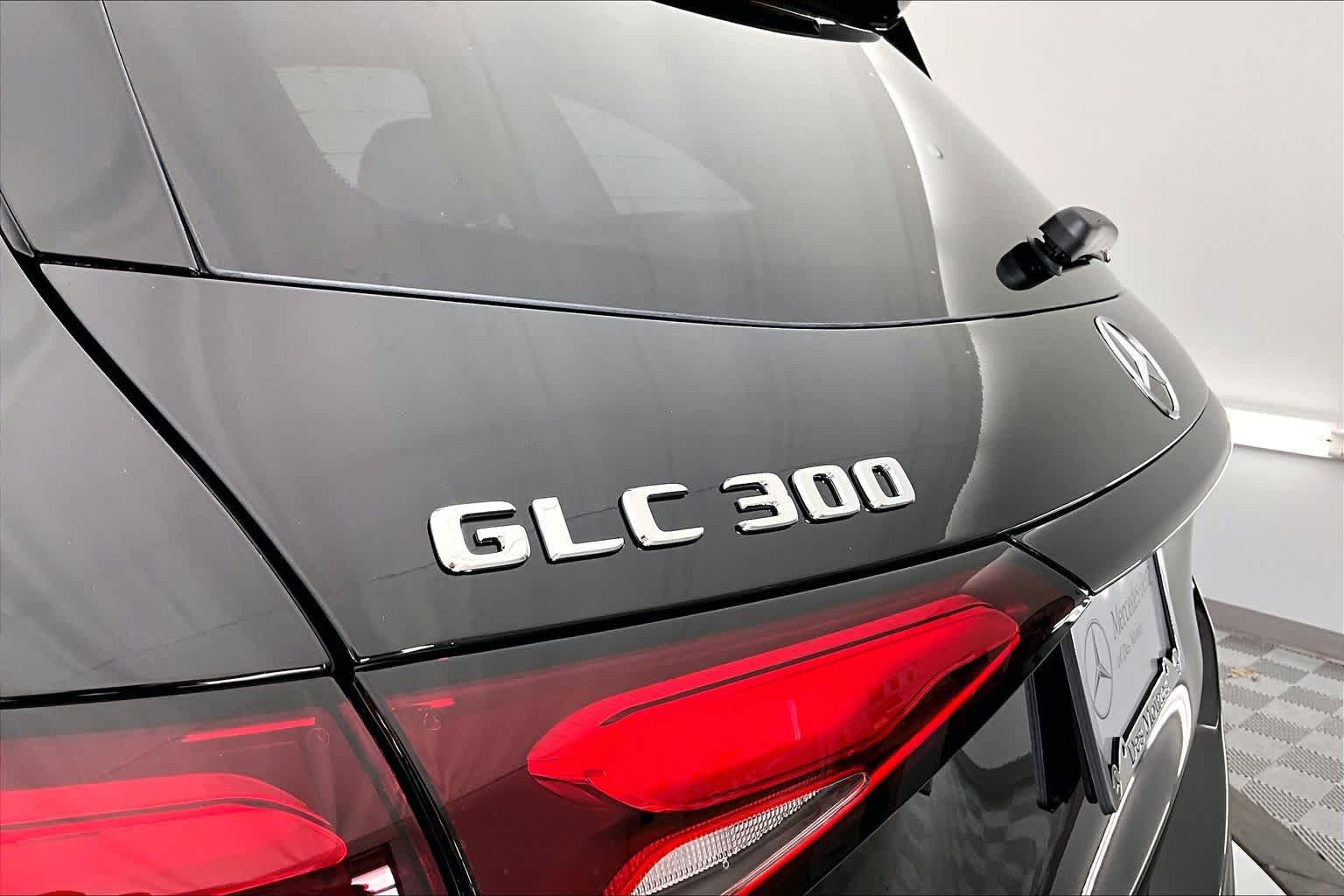 Thumbnail: 2026 Mercedes-Benz GLC - 7