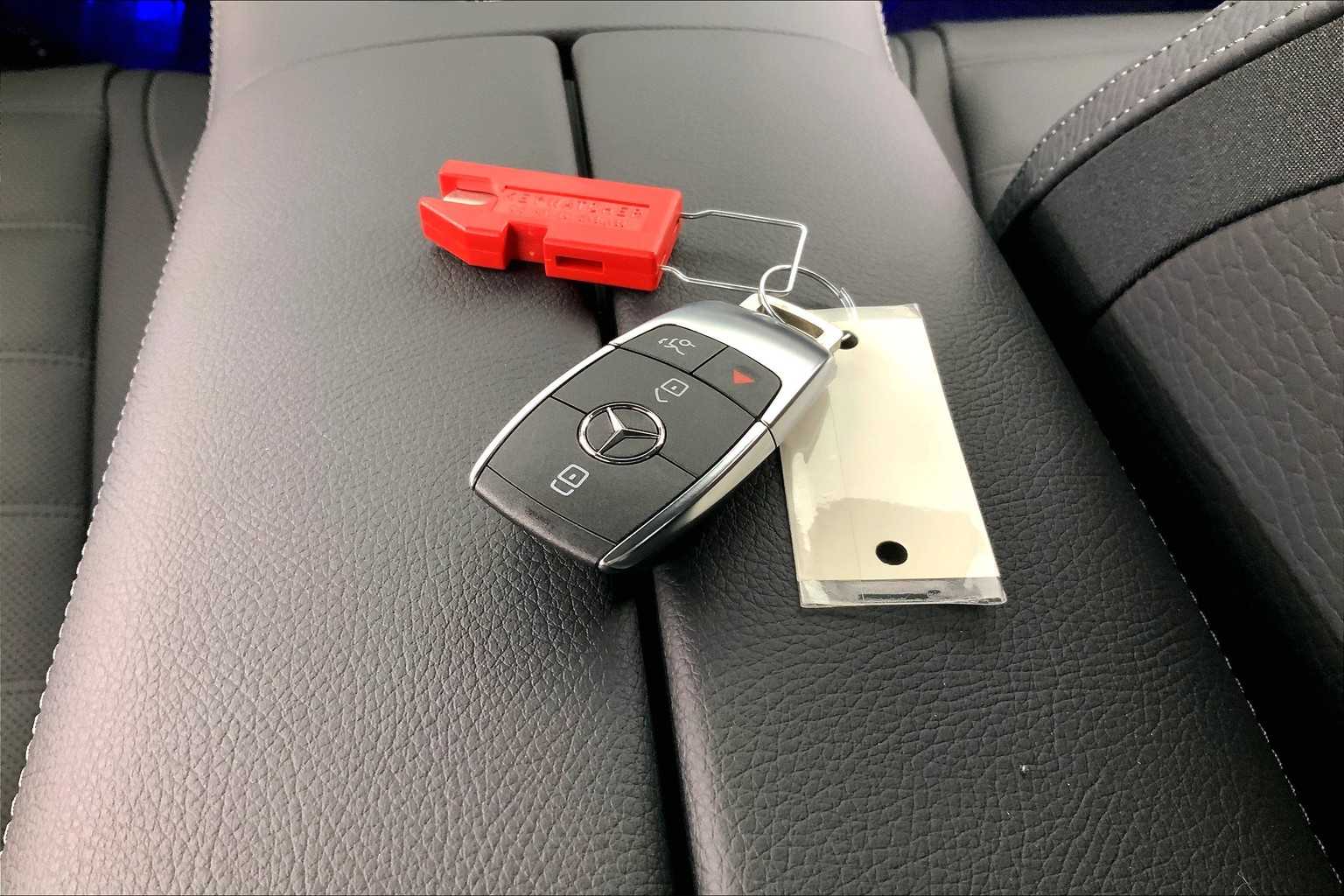 Thumbnail: 2025 Mercedes-Benz GLS - 20