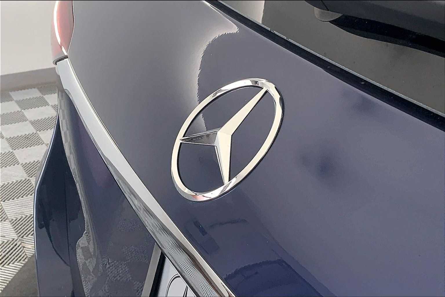 Thumbnail: 2025 Mercedes-Benz GLE - 22