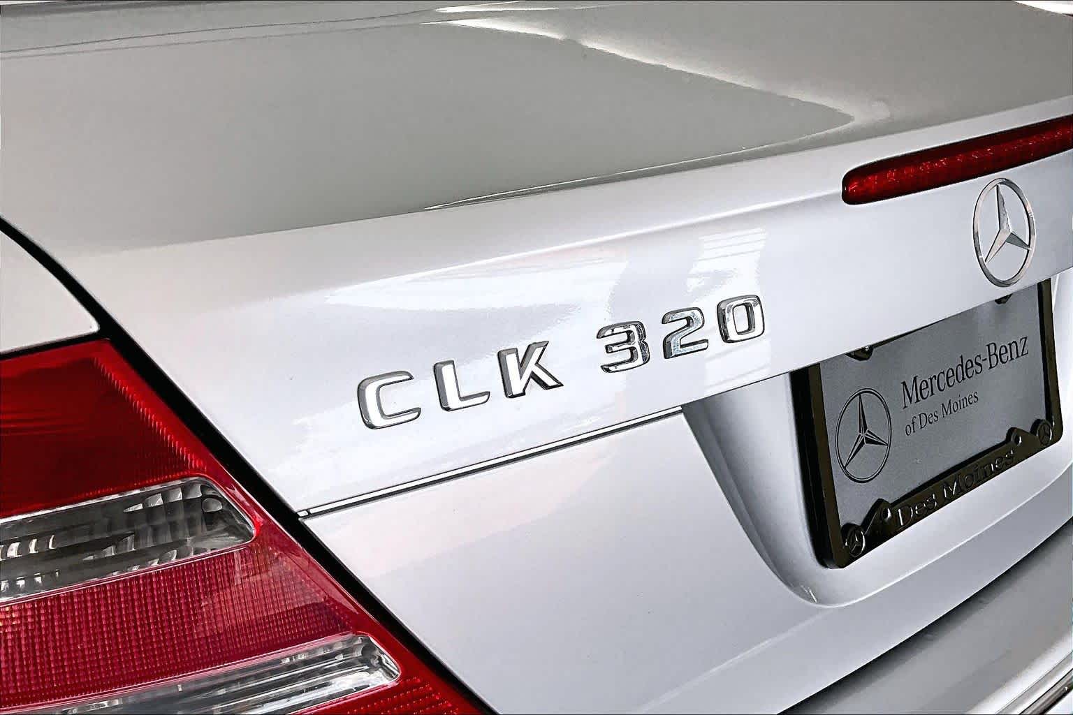 Thumbnail: 2005 Mercedes-Benz CLK - 7