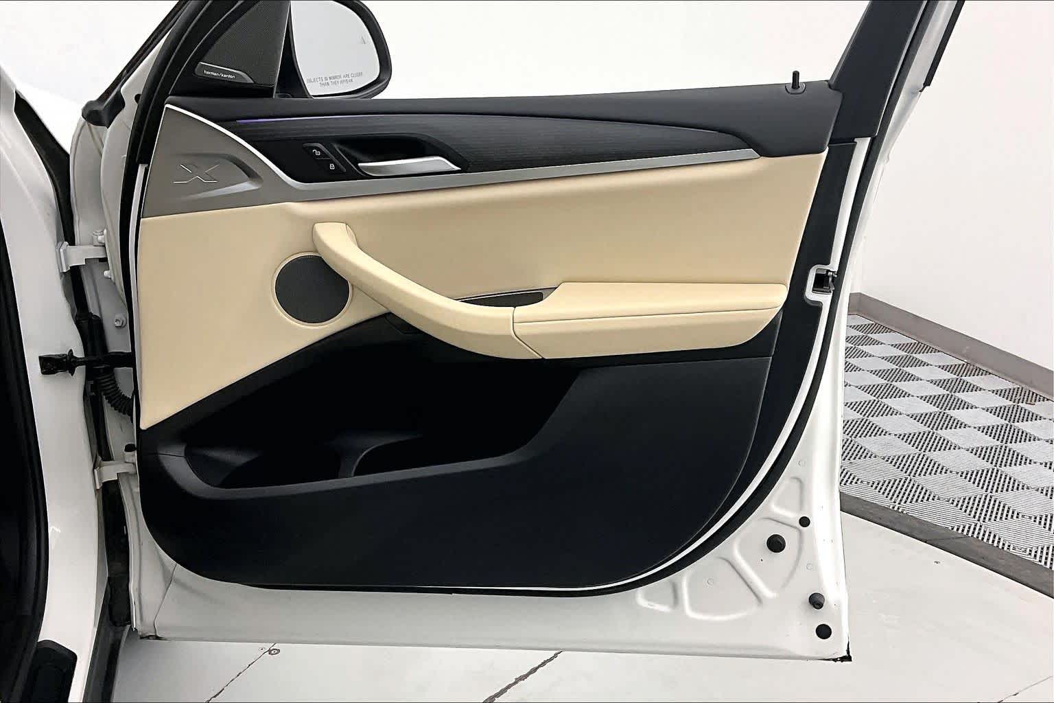 Thumbnail: 2024 BMW X3 - 24