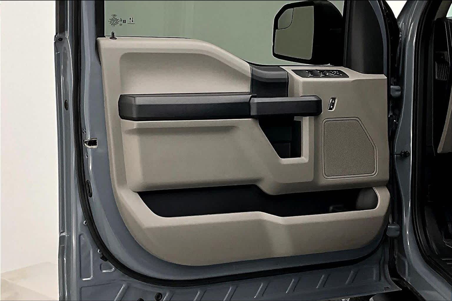 Thumbnail: 2020 Ford F-150 - 23