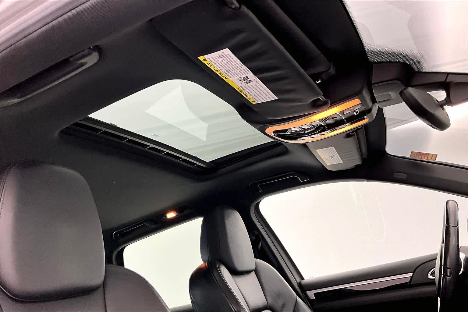 Thumbnail: 2014 Porsche Cayenne - 22