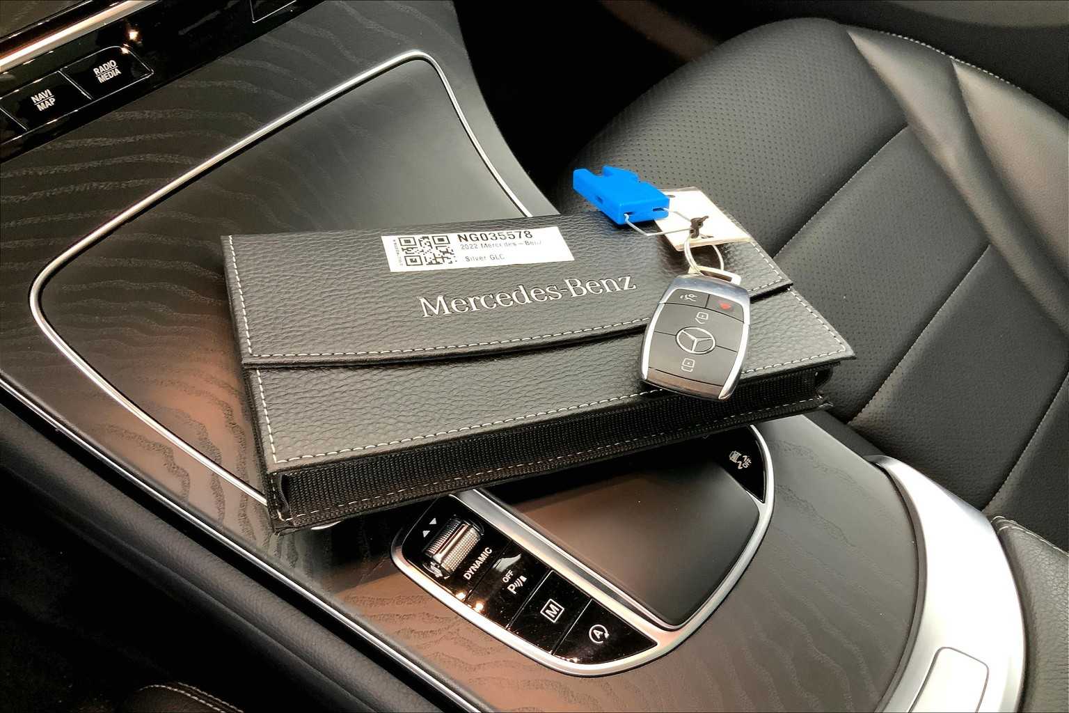 Thumbnail: 2022 Mercedes-Benz GLC - 20