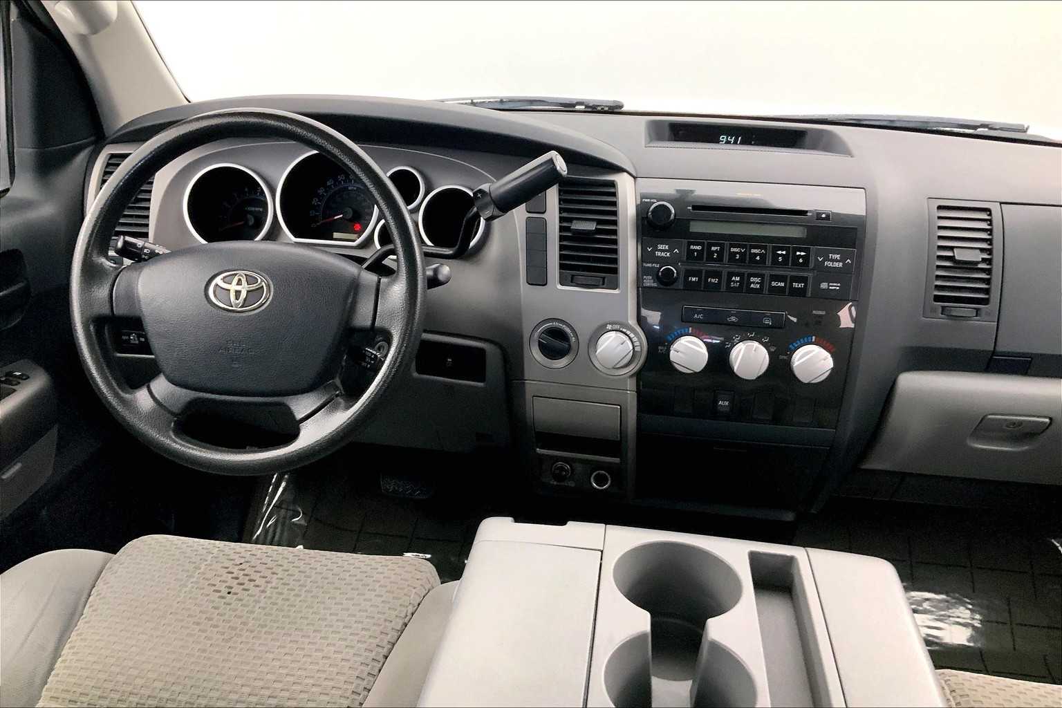Thumbnail: 2010 Toyota Tundra - 10
