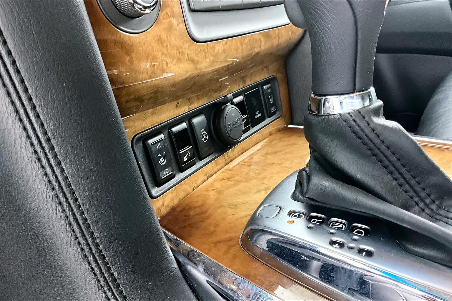 Thumbnail: 2013 INFINITI QX56 - 26