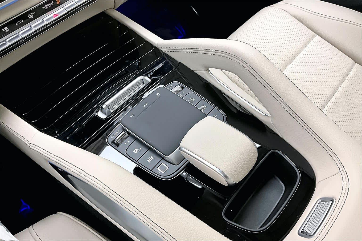 Thumbnail: 2026 Mercedes-Benz GLE - 17