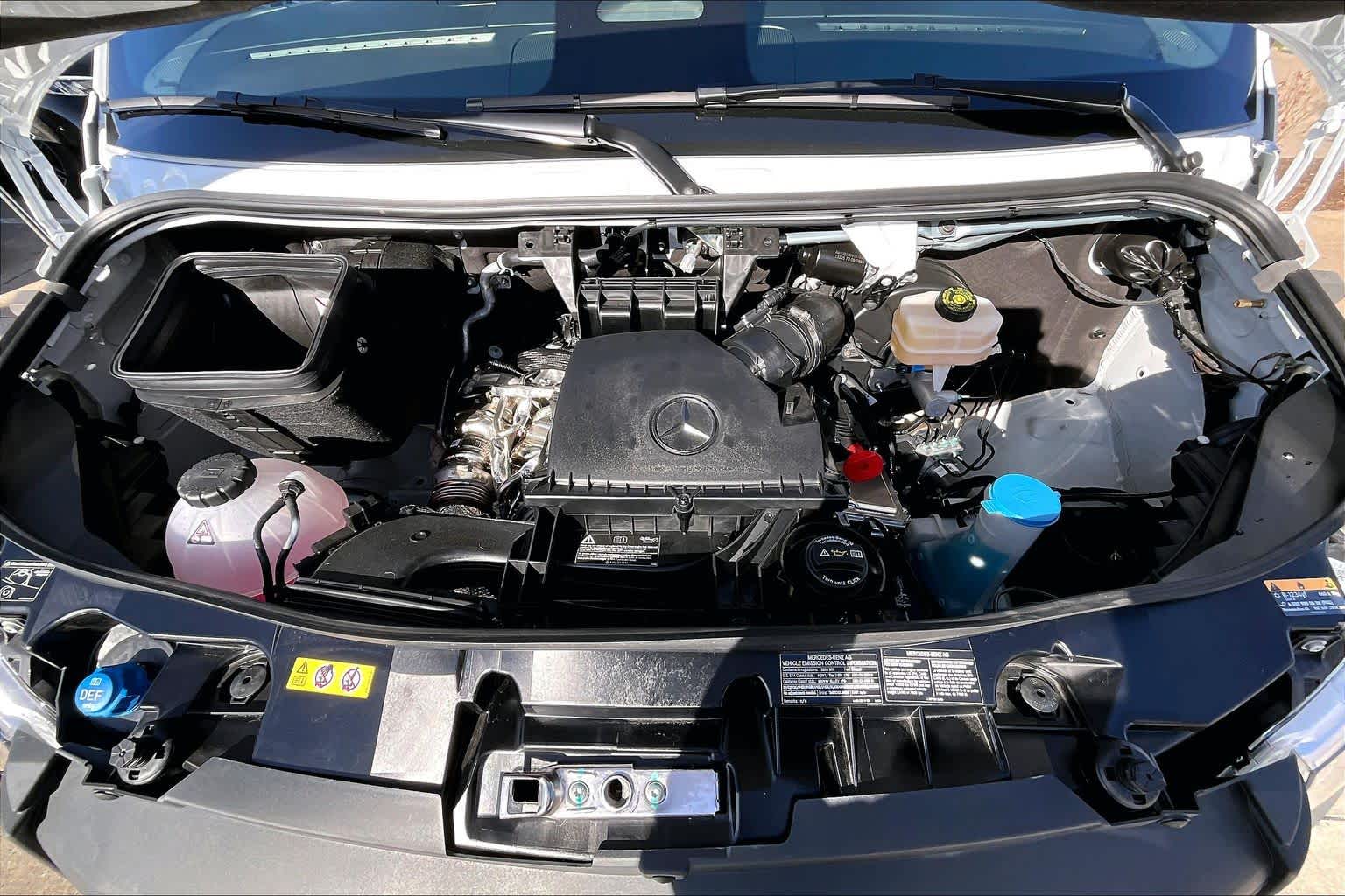 Thumbnail: 2026 Mercedes-Benz Sprinter - 9