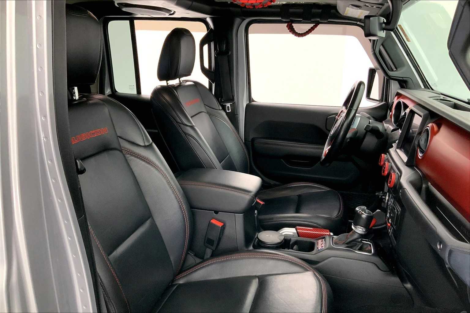 Thumbnail: 2020 Jeep Gladiator - 14