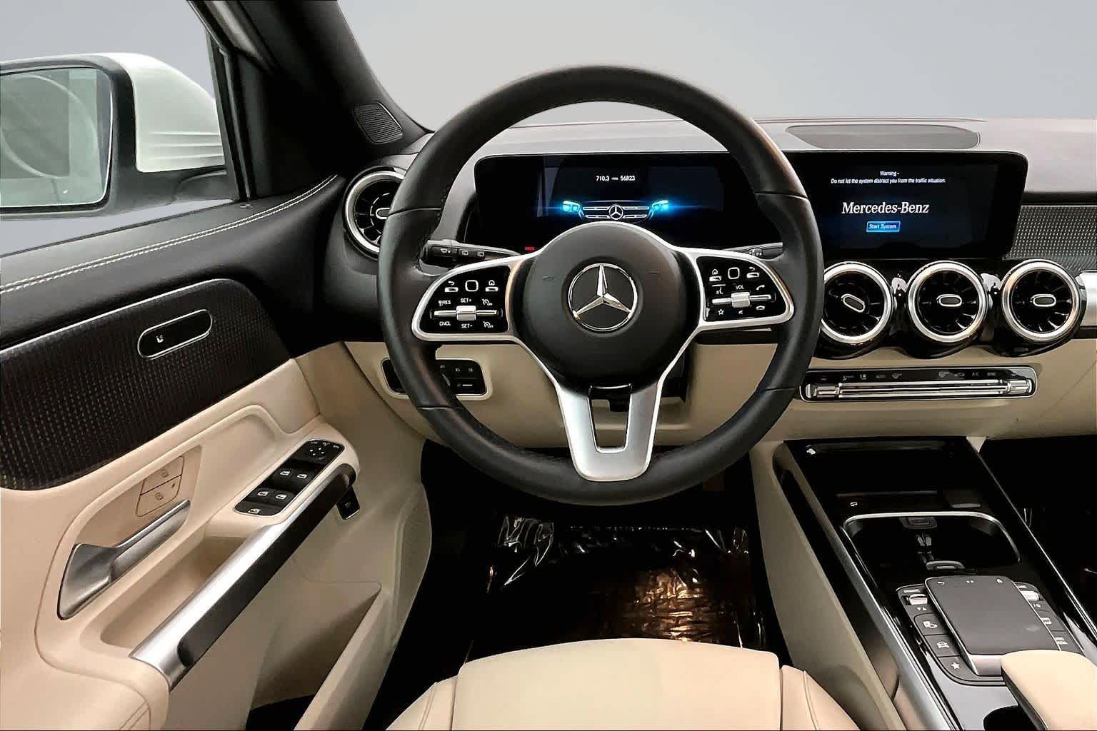 Thumbnail: 2022 Mercedes-Benz GLB - 15