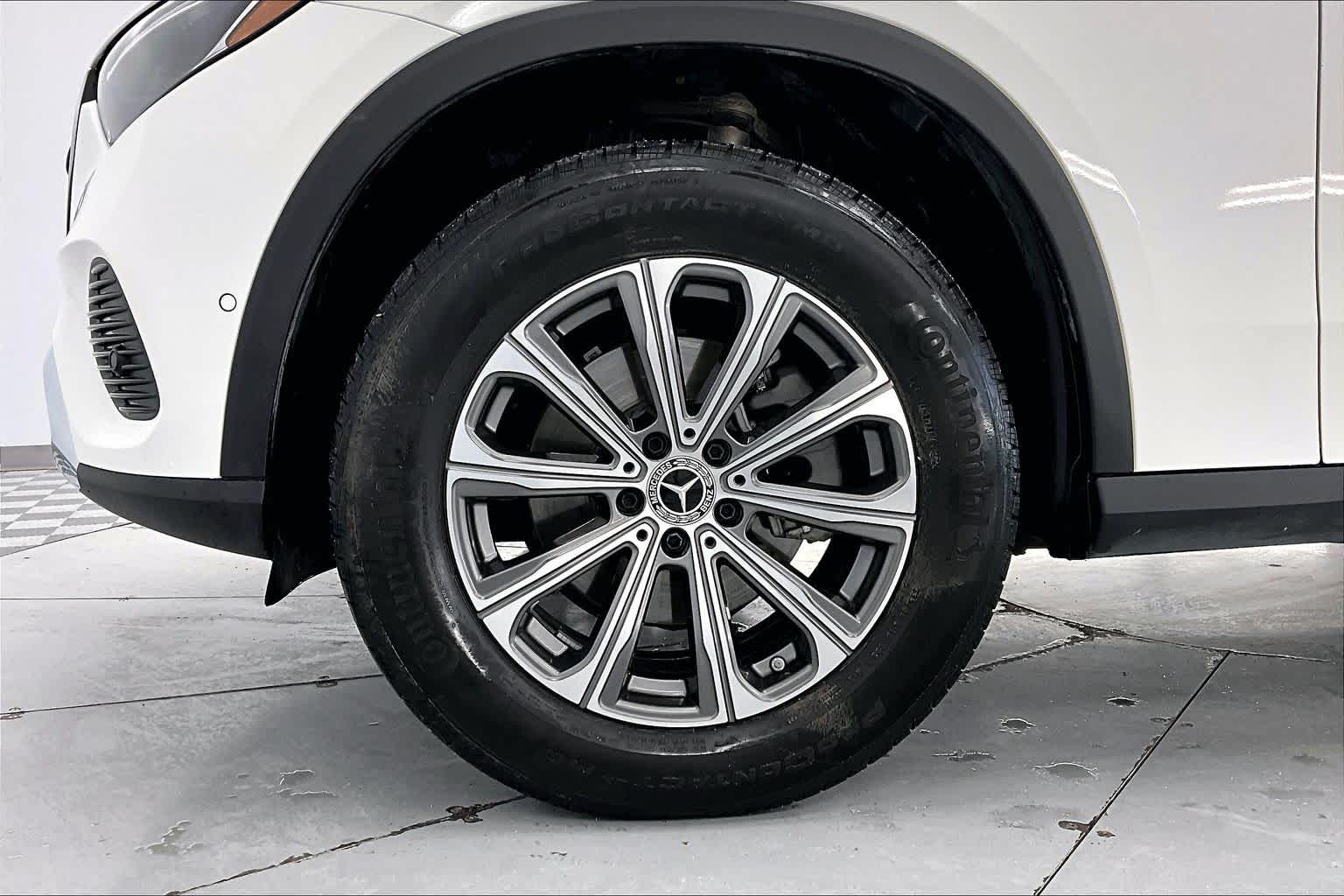 Thumbnail: 2025 Mercedes-Benz GLC - 8