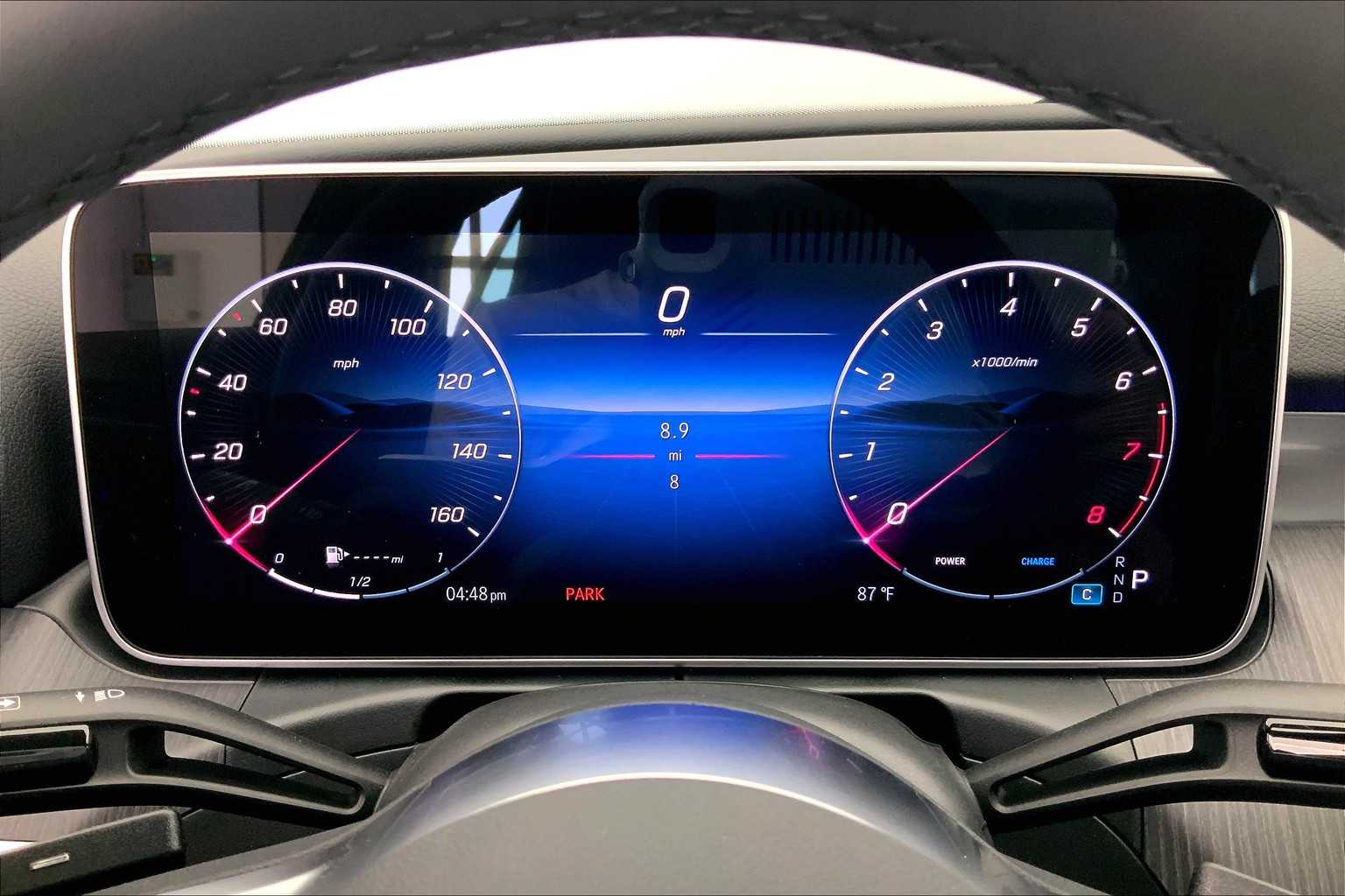 Thumbnail: 2025 Mercedes-Benz C-Class - 18