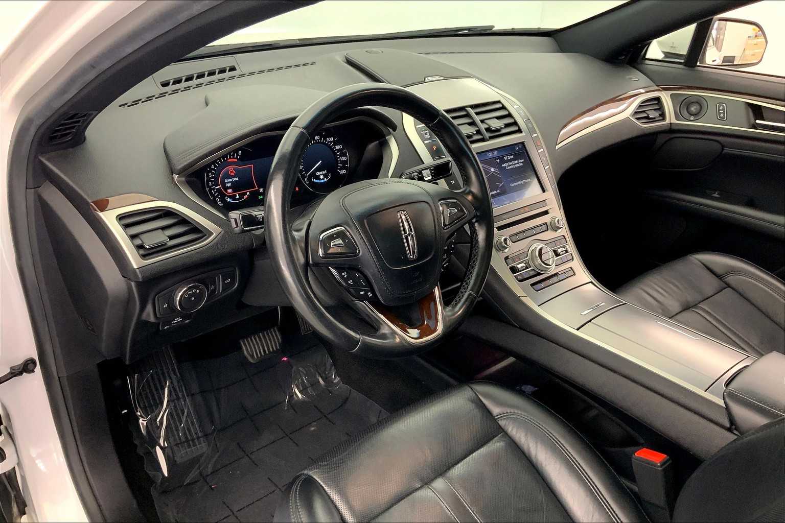 Thumbnail: 2020 Lincoln MKZ - 2