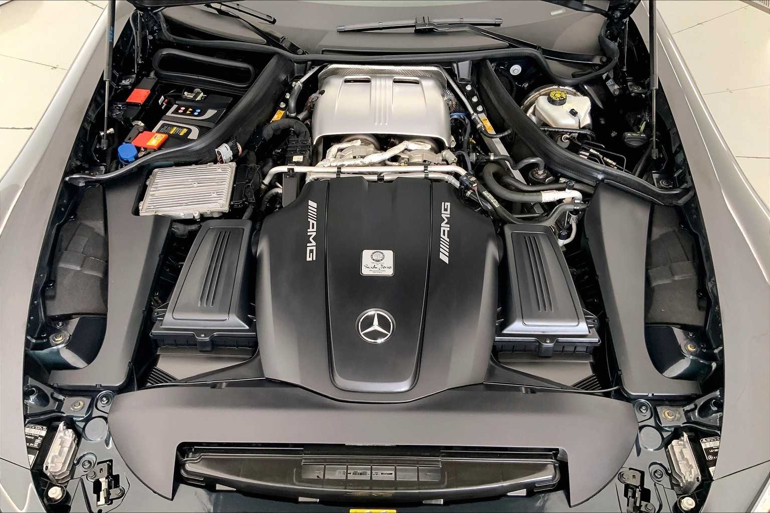 Thumbnail: 2016 Mercedes-Benz AMG GT - 9
