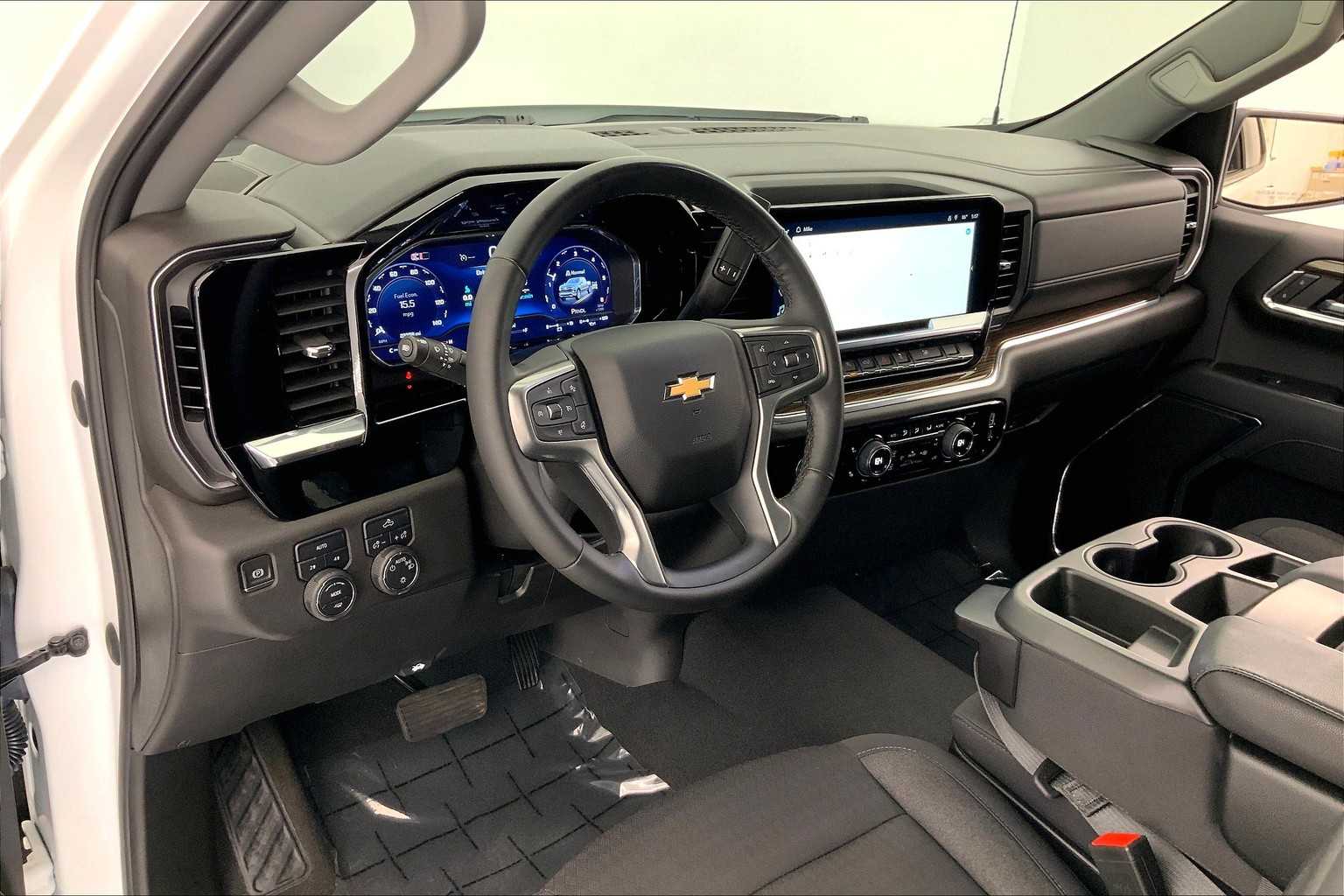 Thumbnail: 2024 Chevrolet Silverado 1500 - 2