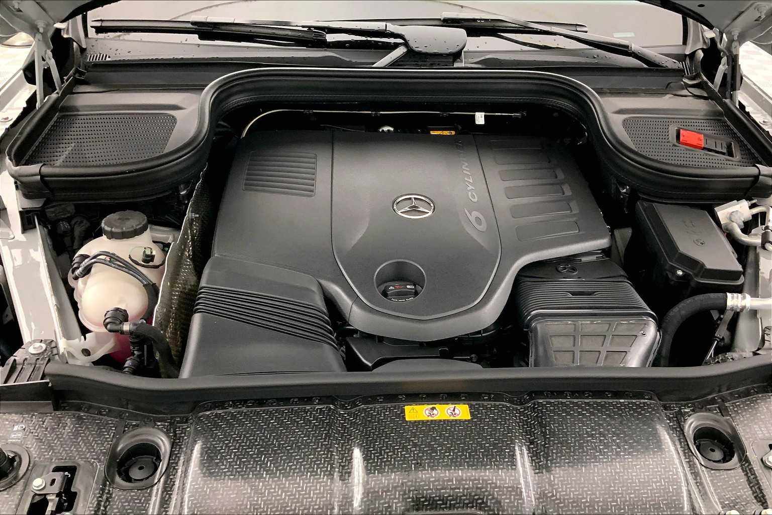 Thumbnail: 2026 Mercedes-Benz GLS - 9