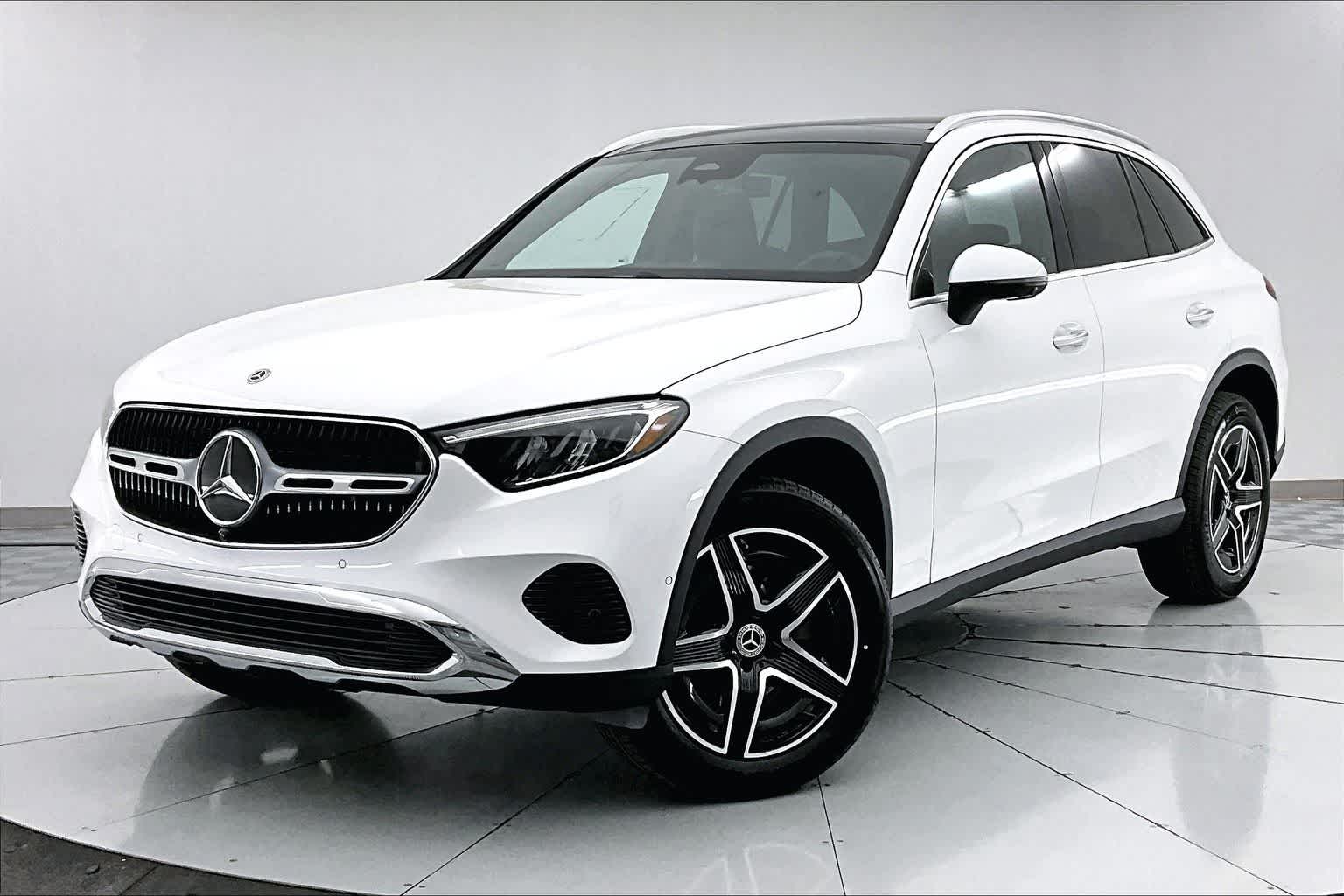 Thumbnail: 2026 Mercedes-Benz GLC - 1