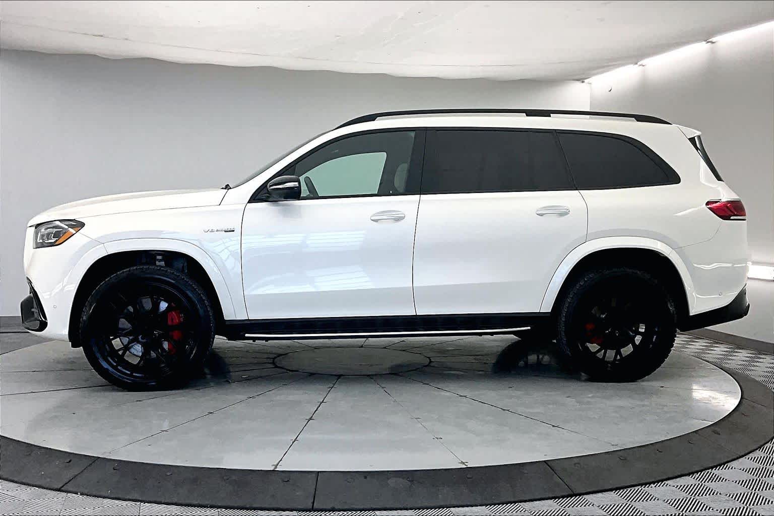 Thumbnail: 2021 Mercedes-Benz GL-Class - 3