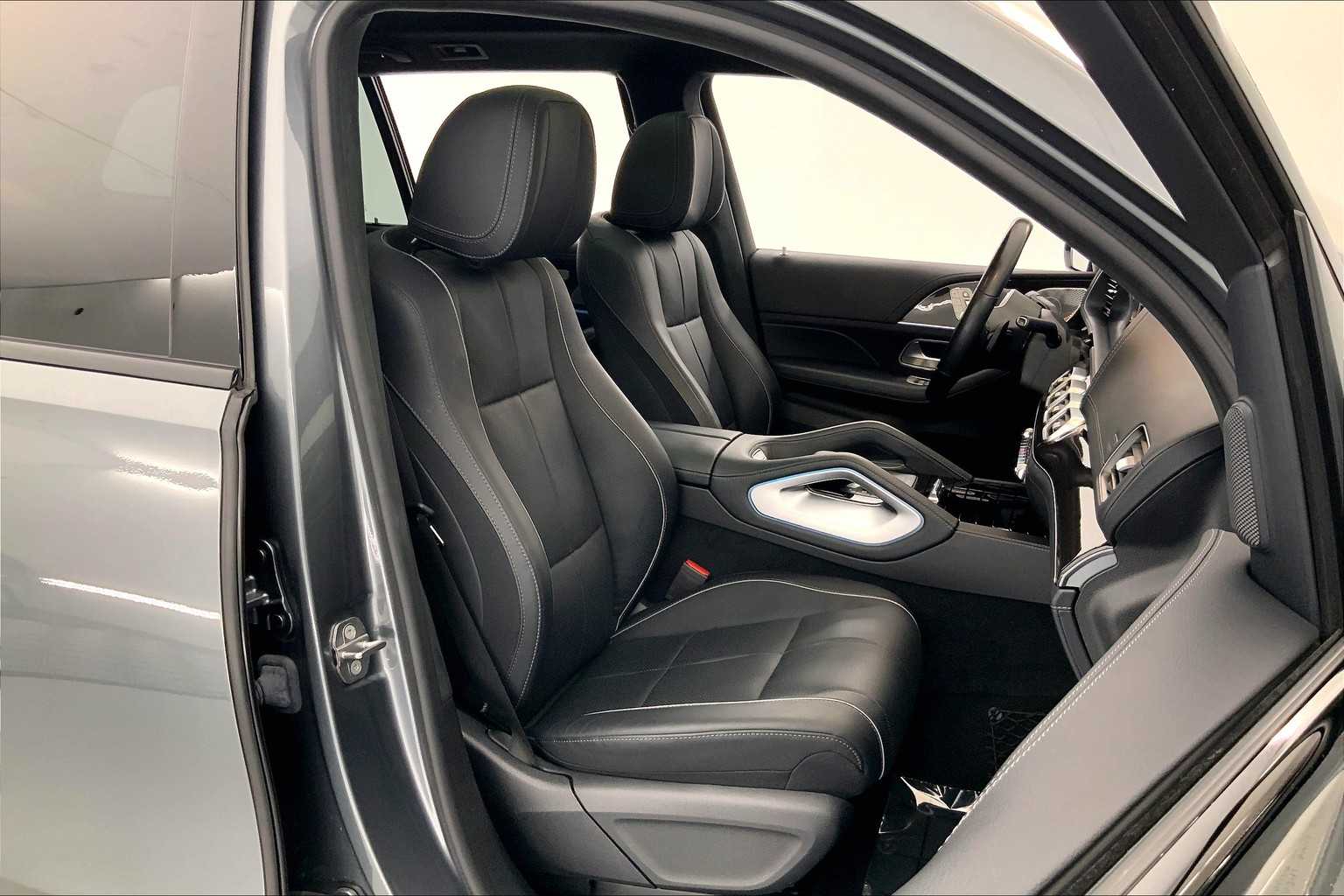 Thumbnail: 2021 Mercedes-Benz GLS - 14