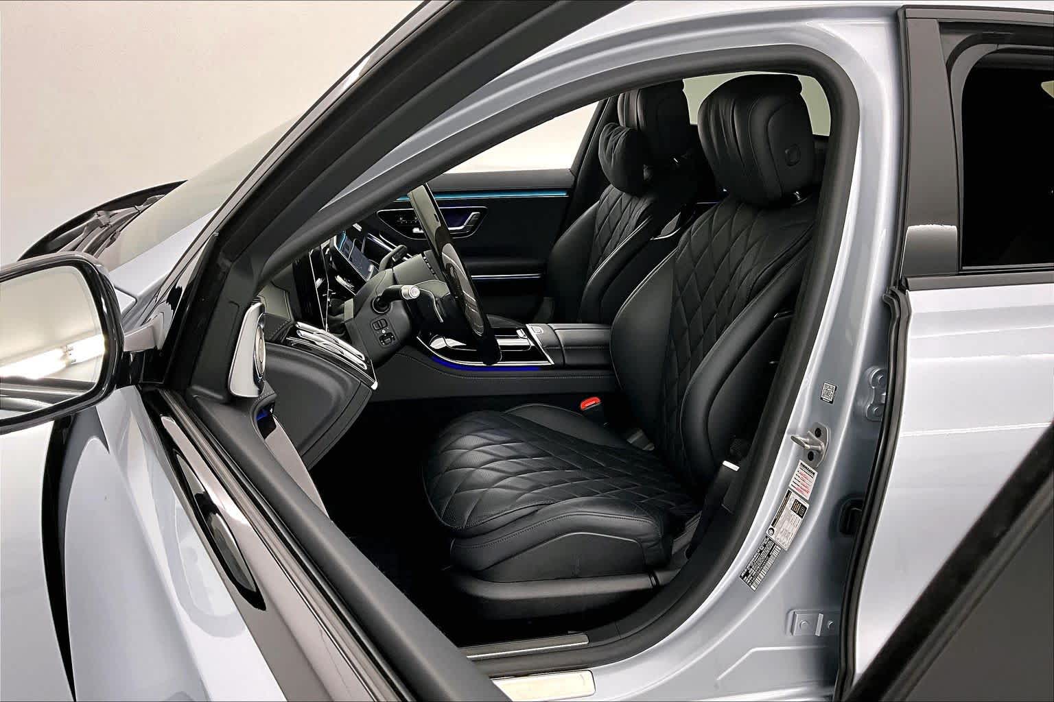 Thumbnail: 2024 Mercedes-Benz S-Class - 11