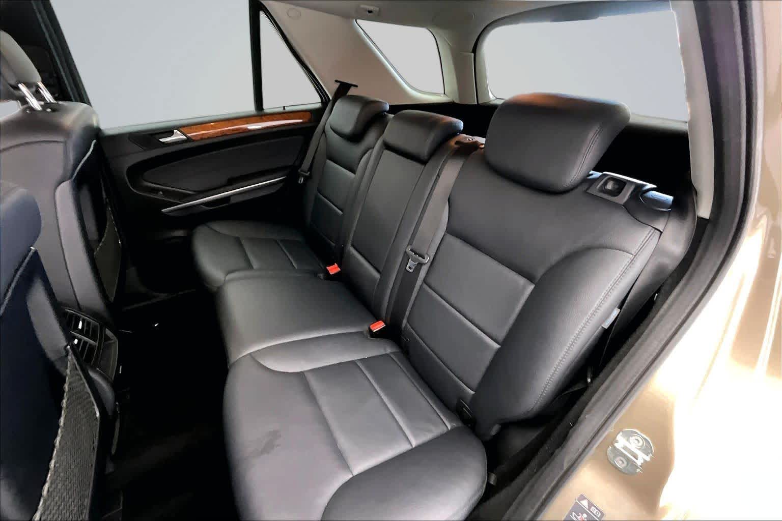 Thumbnail: 2009 Mercedes-Benz M-Class - 13