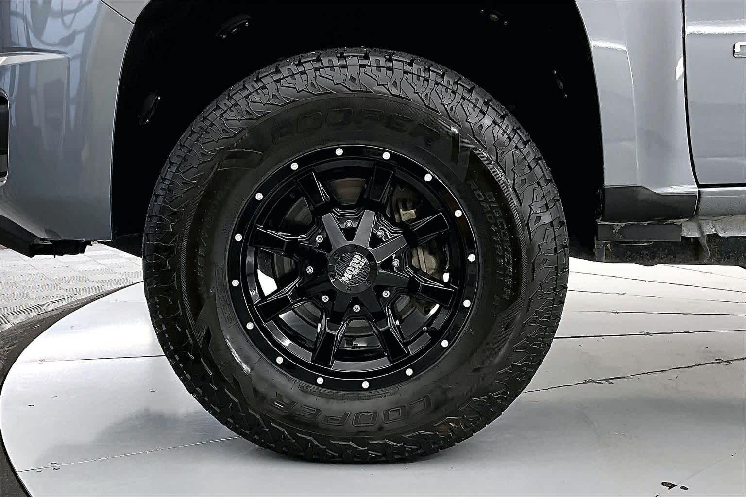 Thumbnail: 2018 Chevrolet Colorado - 8