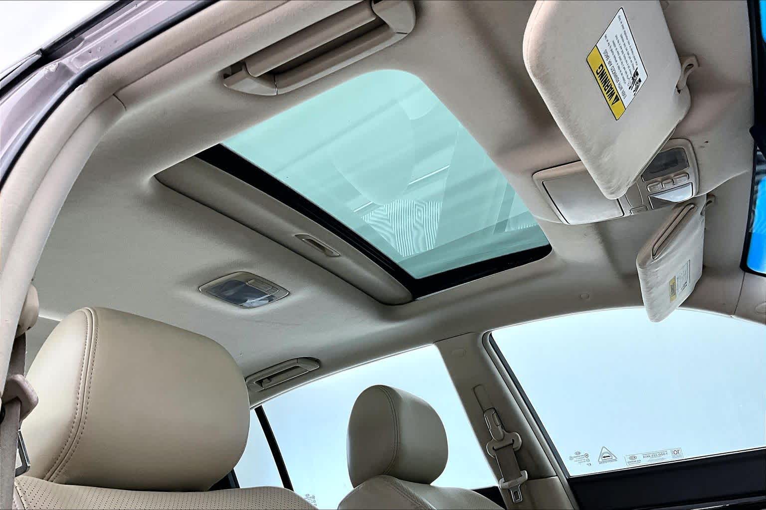 Thumbnail: 2008 Kia Amanti - 22