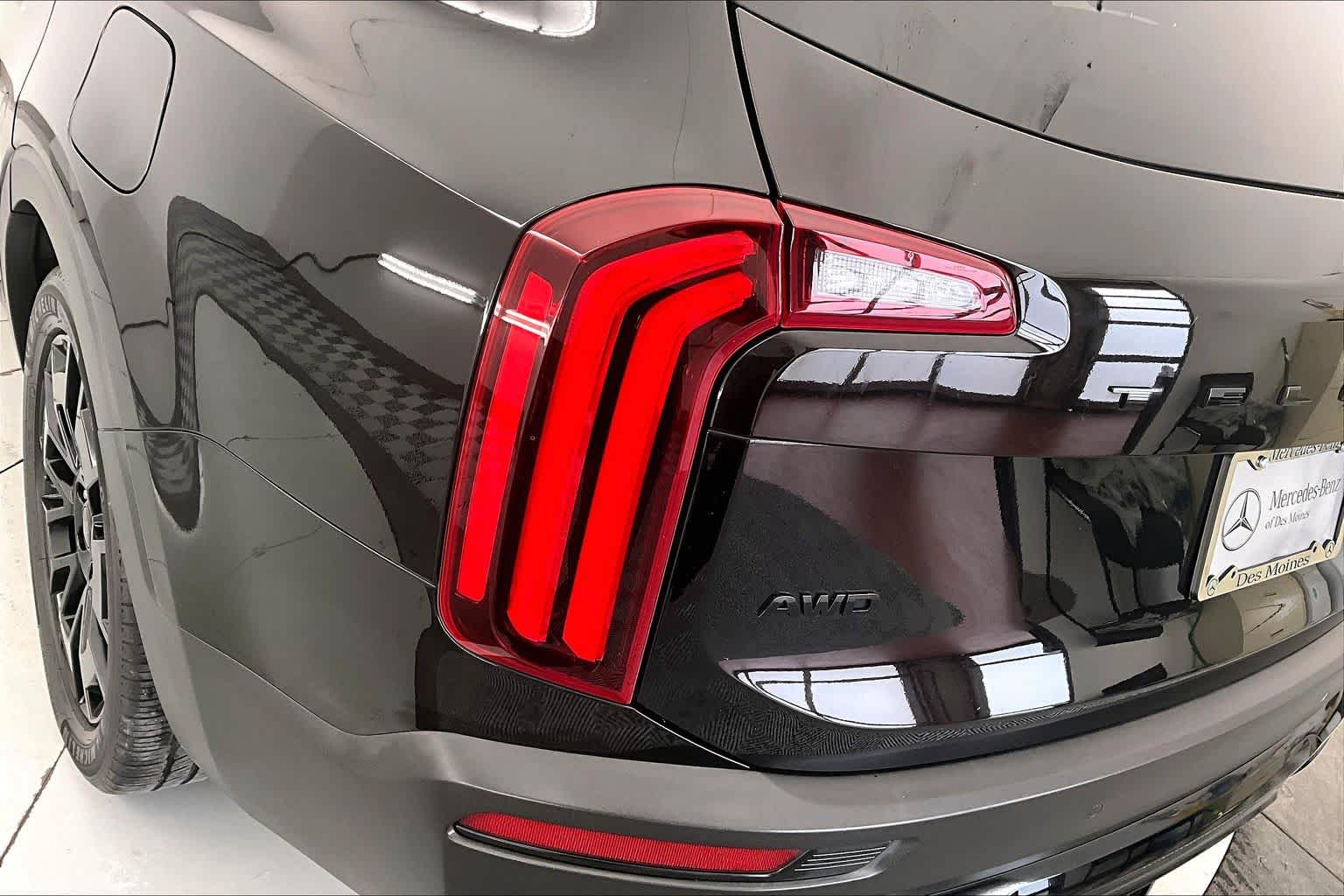 Thumbnail: 2021 Kia Telluride - 25