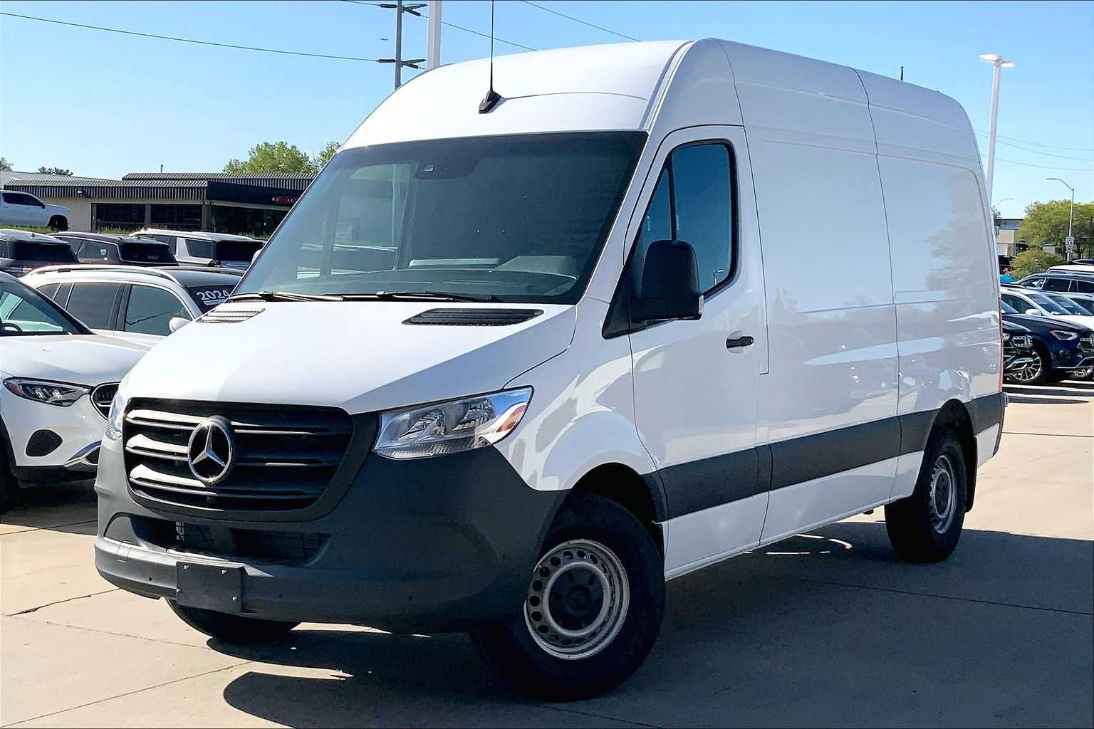 2024 Mercedes-Benz Sprinter 2500 -
                  Urbandale, IA