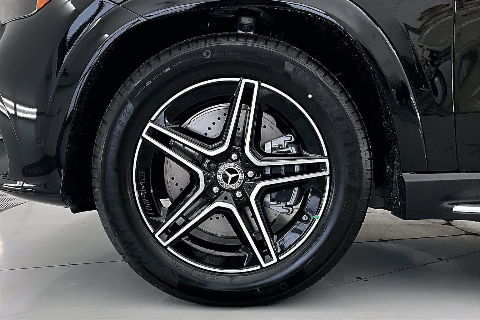 Thumbnail: 2026 Mercedes-Benz GLE - 8