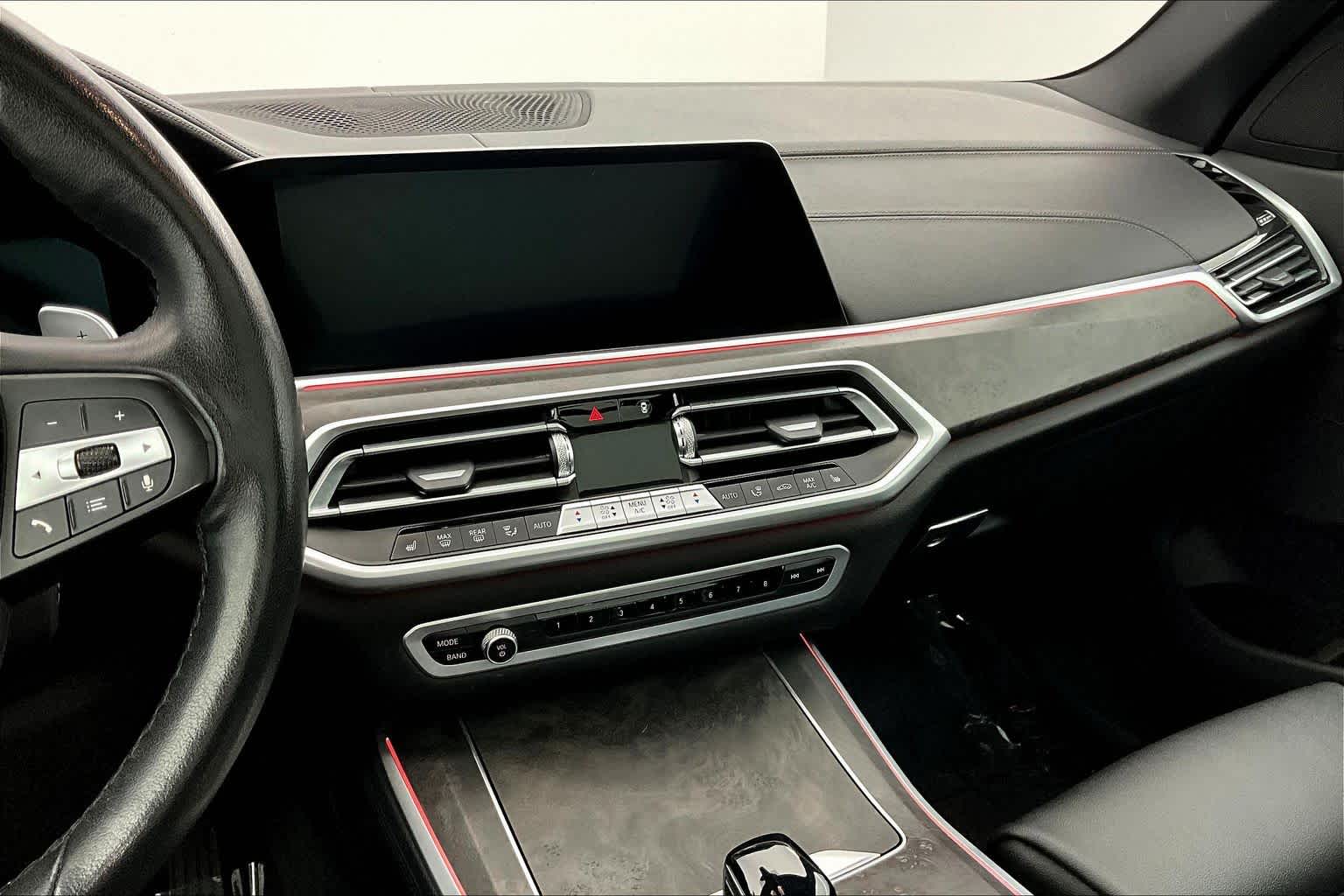 Thumbnail: 2022 BMW X5 - 16