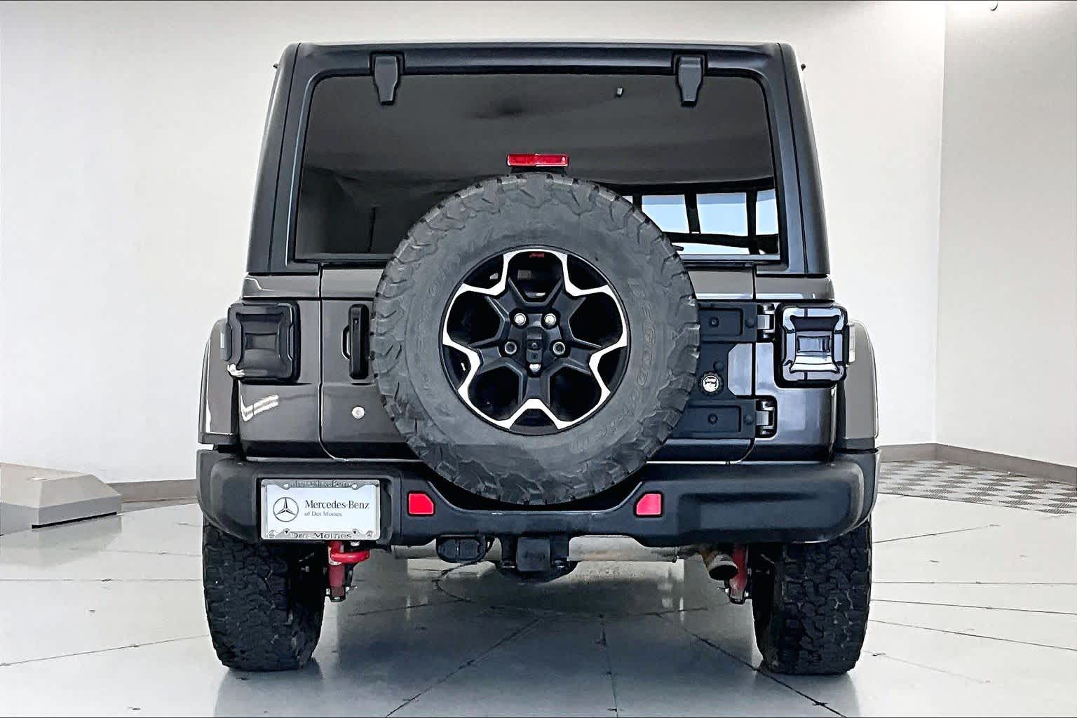 Thumbnail: 2020 Jeep Wrangler - 5
